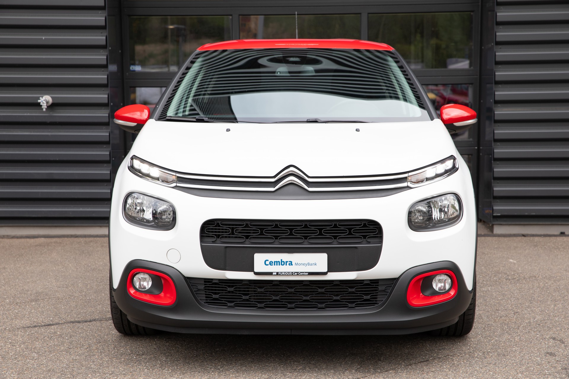 CITROEN C3 1.2i PureTech Shine EAT-image-2