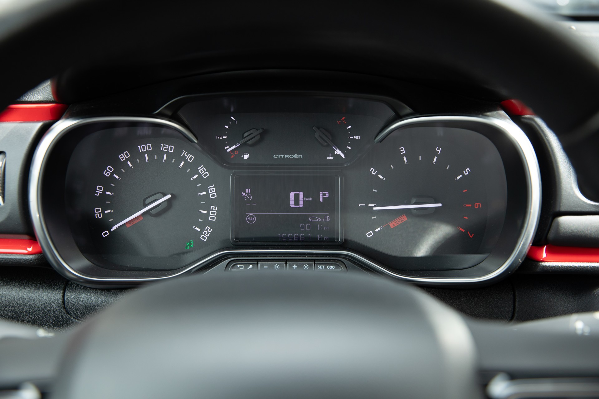 CITROEN C3 1.2i PureTech Shine EAT-image-10
