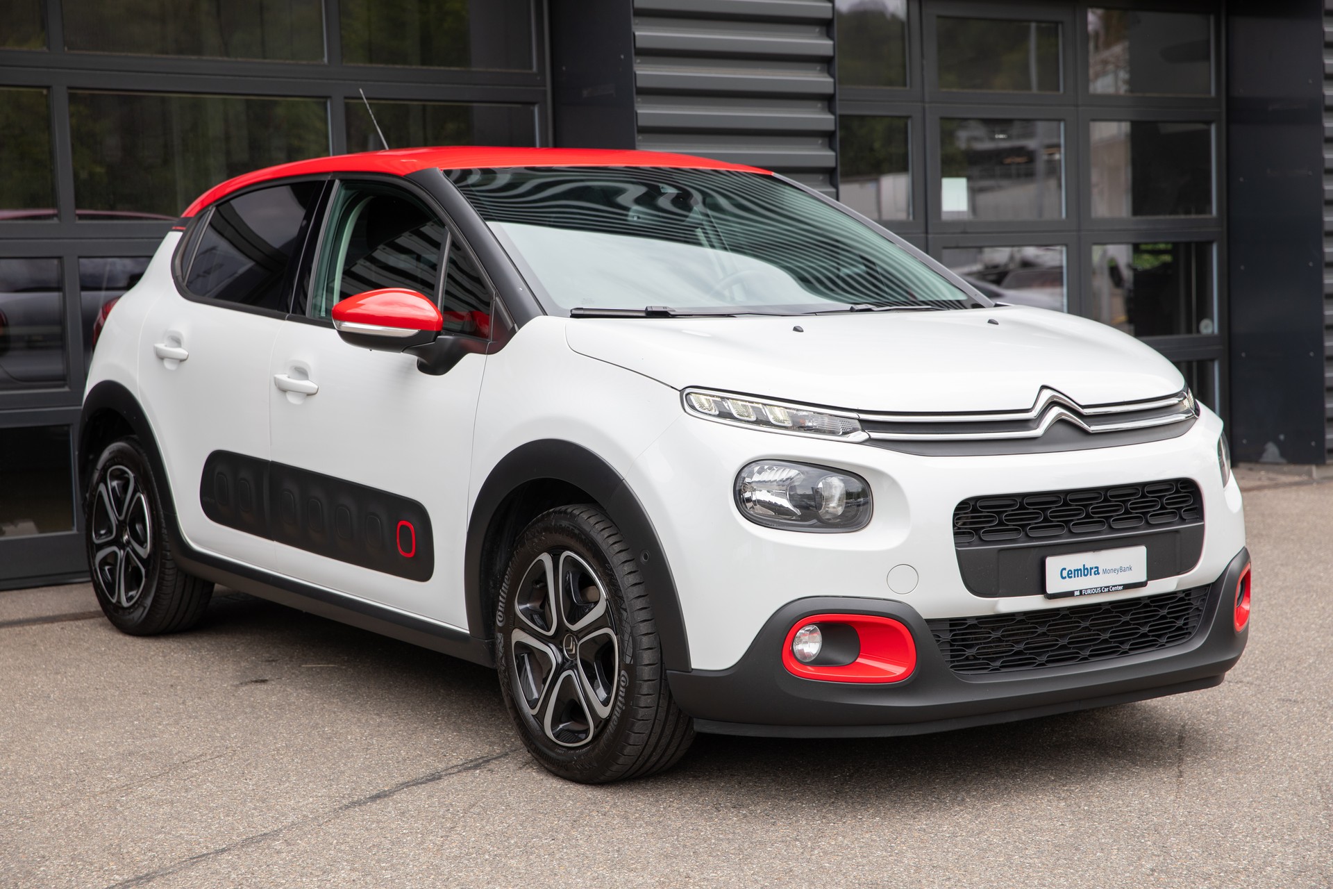 CITROEN C3 1.2i PureTech Shine EAT-image-3