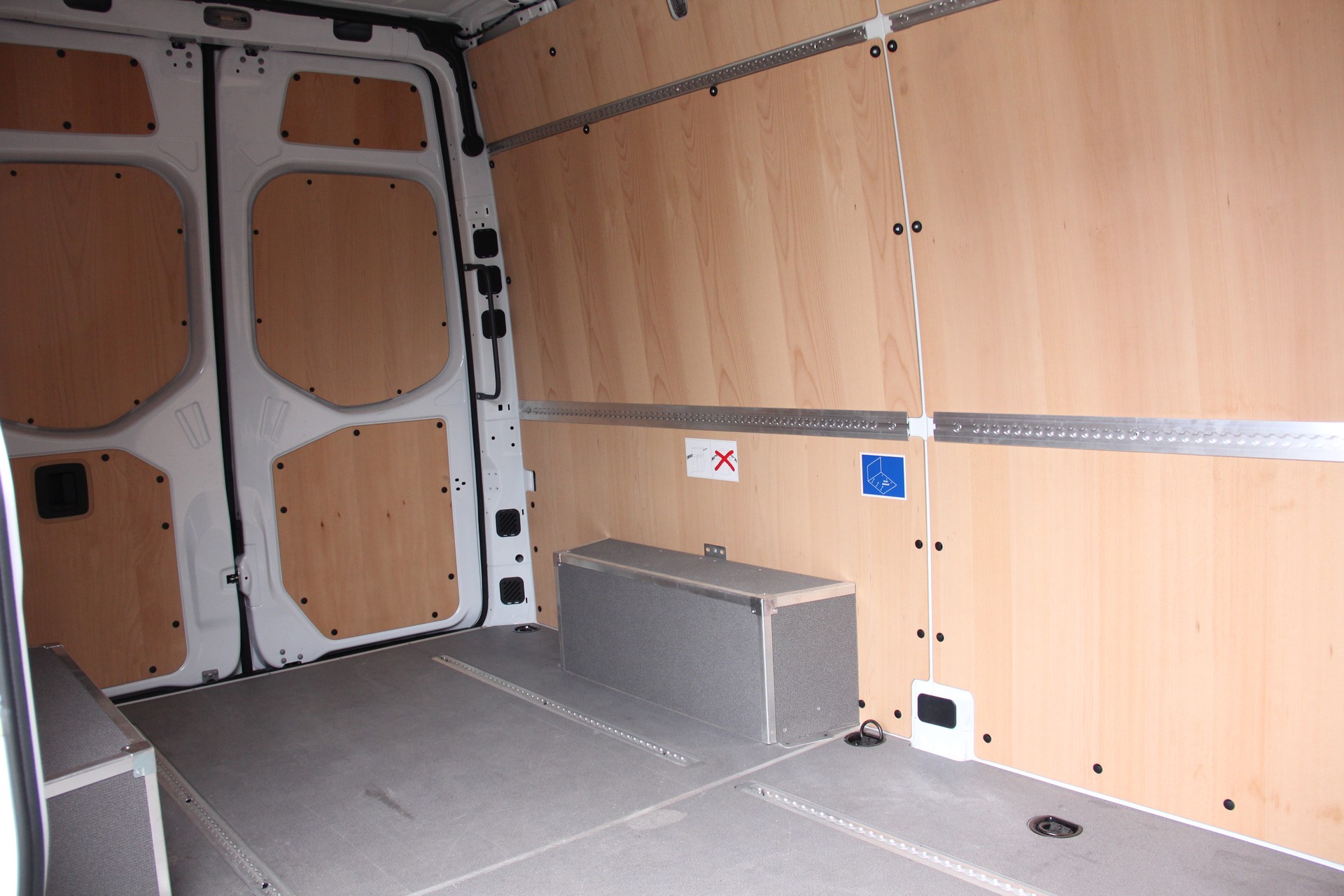MERCEDES-BENZ Sprinter 317 CDI Standard 9G-TRONIC **360°KAMERA** AUTOMAT *NAVI* TEMPOMAT *SITZHEIZUNG.2x* 170.PS-image-7