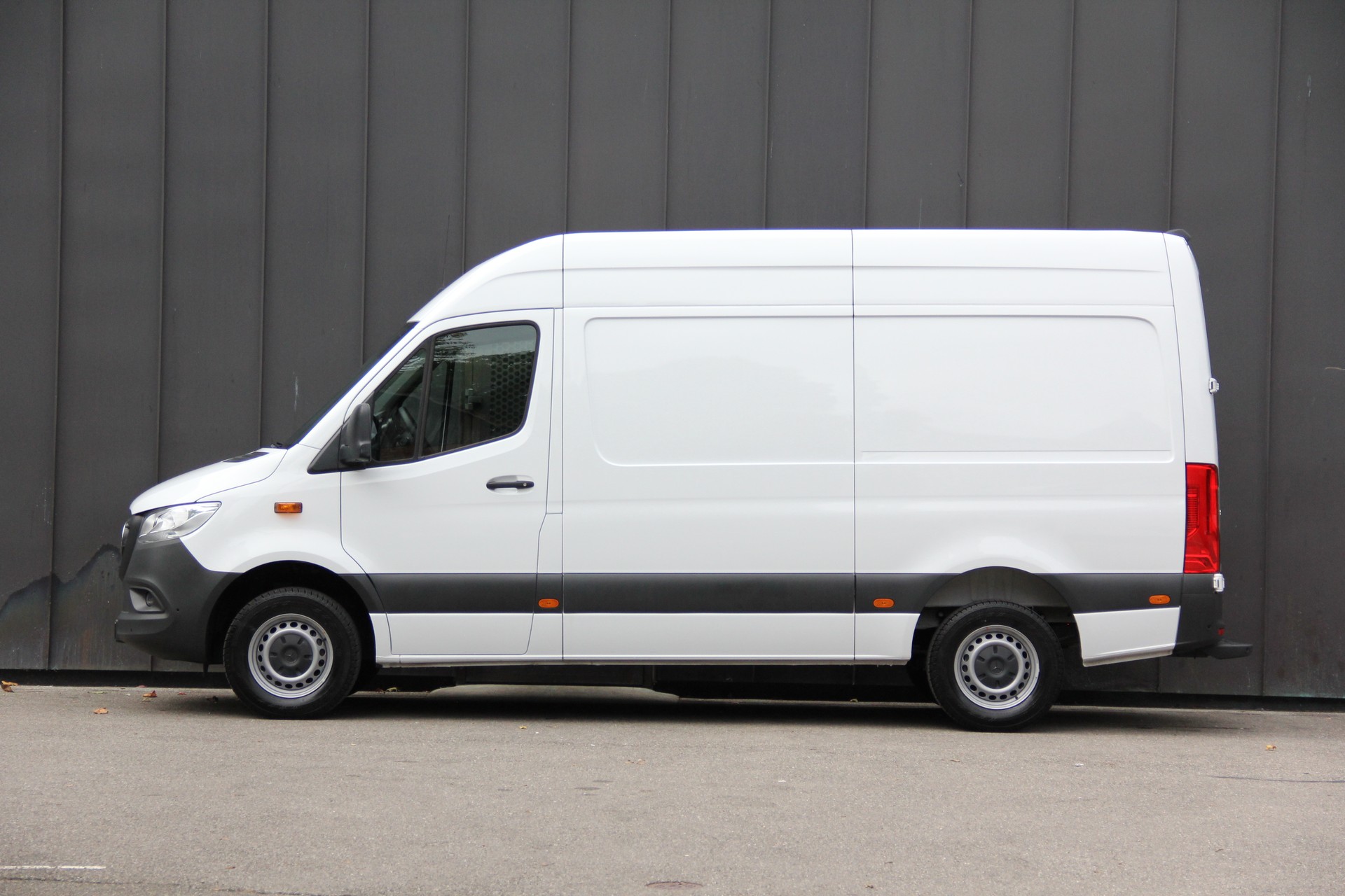 MERCEDES-BENZ Sprinter 317 CDI Standard 9G-TRONIC **360°KAMERA** AUTOMAT *NAVI* TEMPOMAT *SITZHEIZUNG.2x* 170.PS-image-4