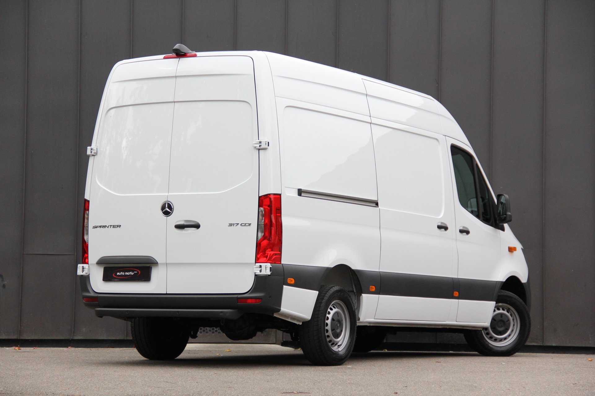 MERCEDES-BENZ Sprinter 317 CDI Standard 9G-TRONIC **360°KAMERA** AUTOMAT *NAVI* TEMPOMAT *SITZHEIZUNG.2x* 170.PS-image-1