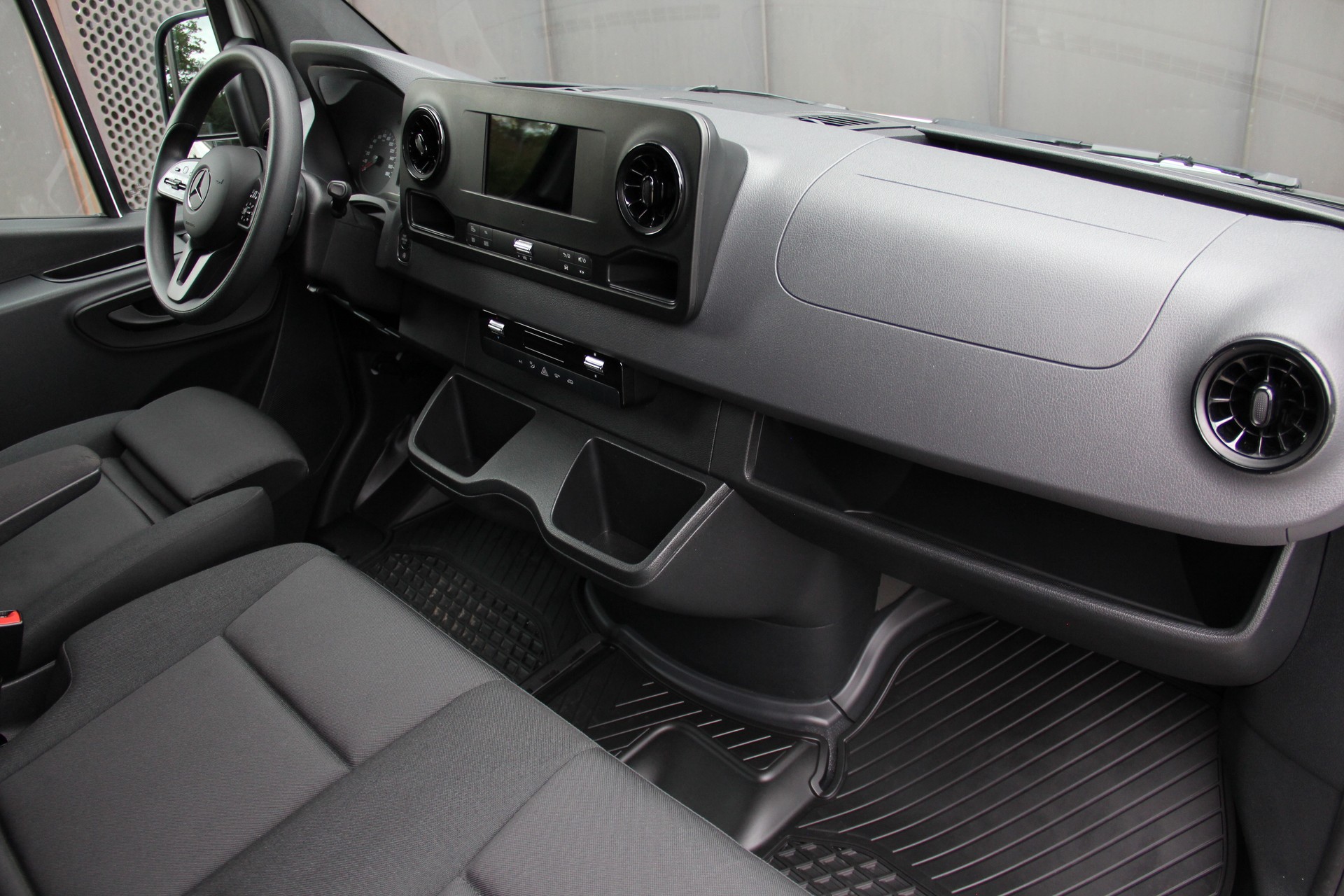 MERCEDES-BENZ Sprinter 317 CDI Standard 9G-TRONIC **360°KAMERA** AUTOMAT *NAVI* TEMPOMAT *SITZHEIZUNG.2x* 170.PS-image-9