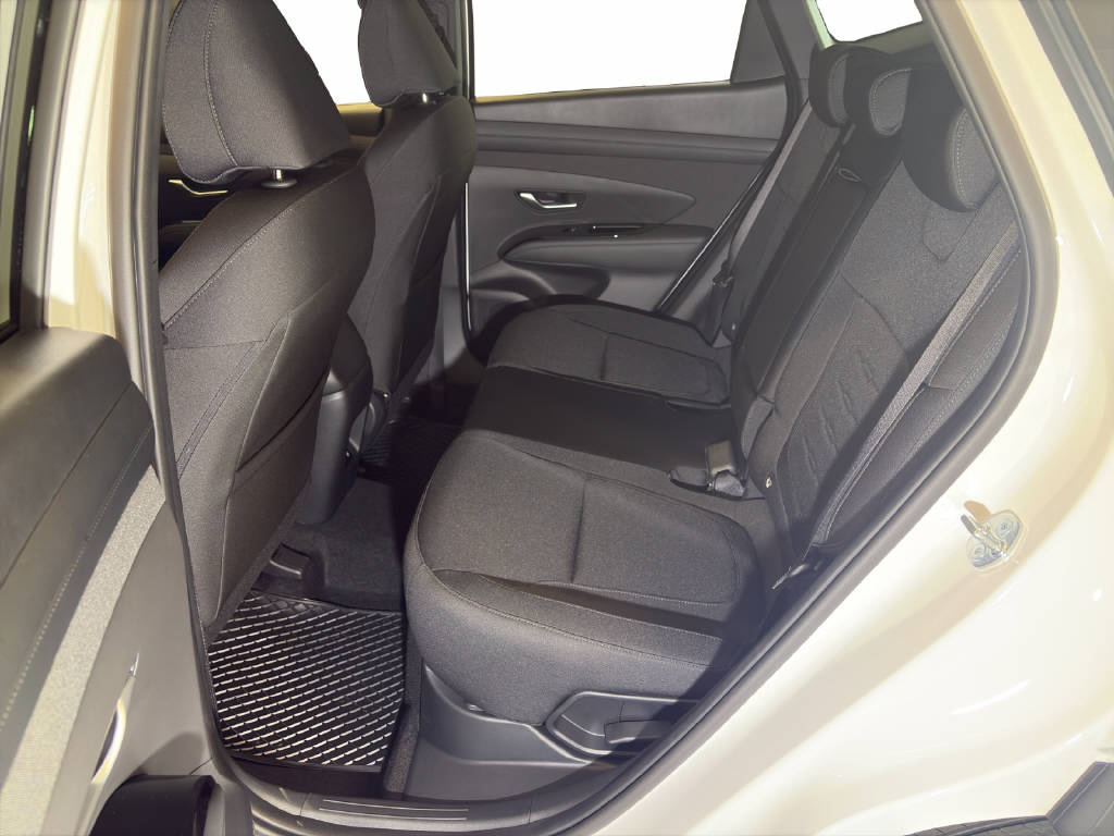 HYUNDAI Tucson 1.6 T-GDi HEV Origo Blackline 4WD-image-10