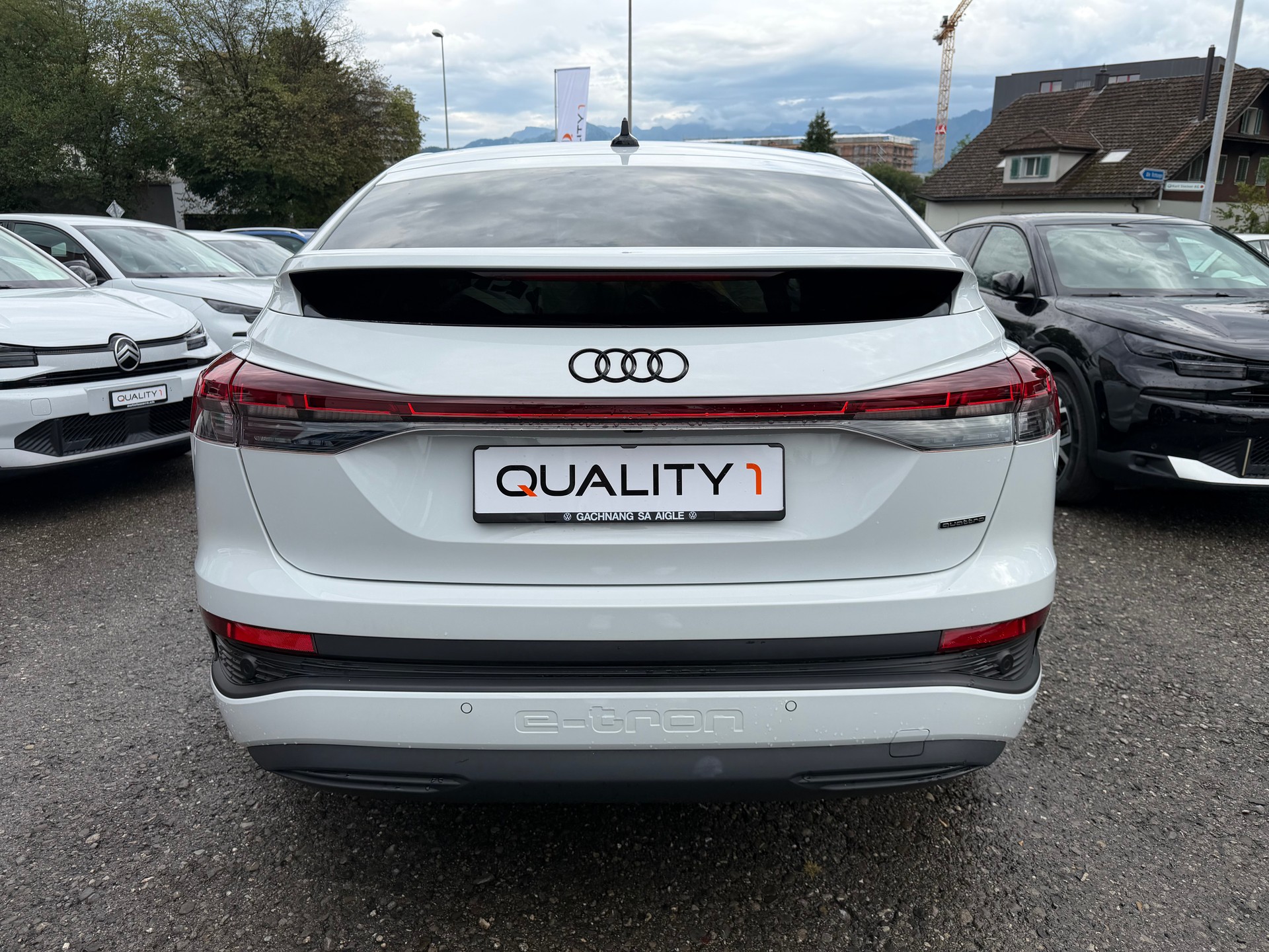 AUDI Q4 Sportback e-tron S-LINE 50 quattro-image-9