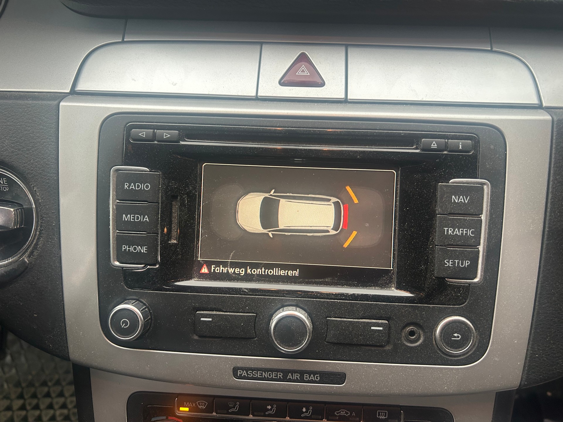 VW Passat Variant 2.0 TDI Value DSG-image-8