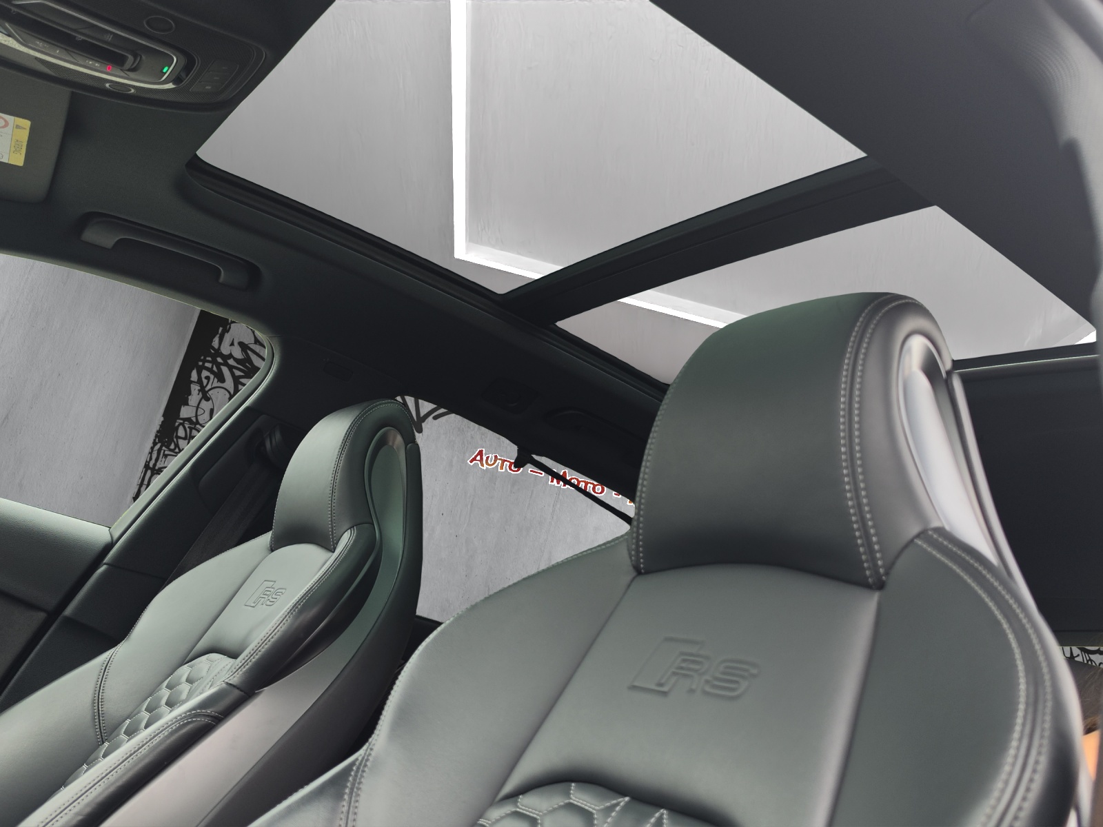 AUDI RS4 Avant 2.9 TFSI quattro tiptronic-image-15
