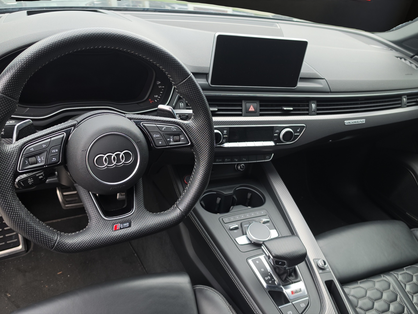 AUDI RS4 Avant 2.9 TFSI quattro tiptronic-image-9
