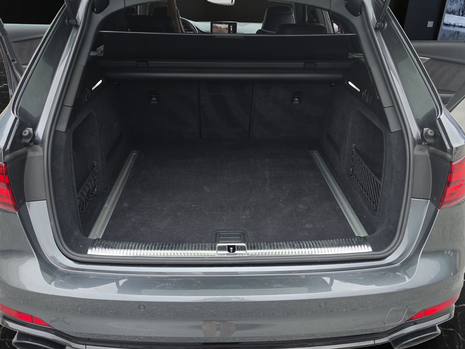AUDI RS4 Avant 2.9 TFSI quattro tiptronic-image-12