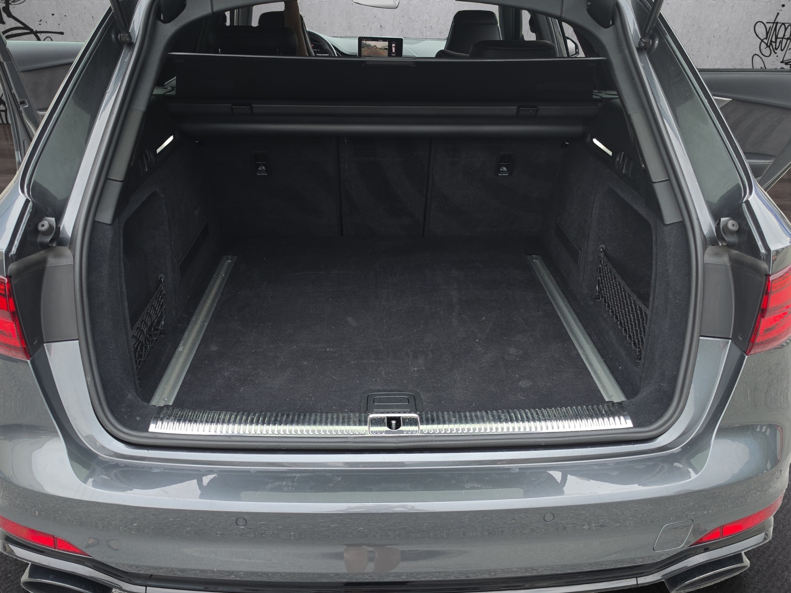 AUDI RS4 Avant 2.9 TFSI quattro tiptronic-image-12