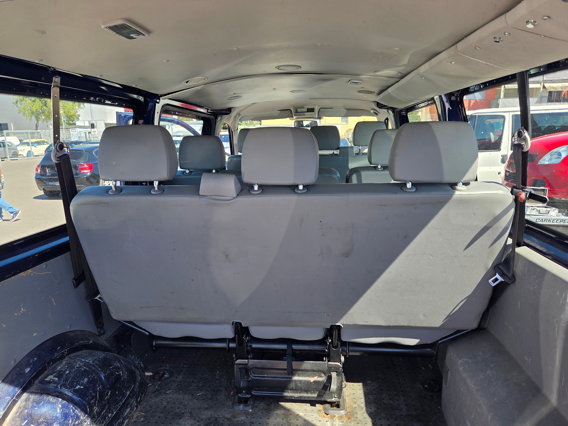 VW VW T5 CARVAELLE 4 MOTION-image-8