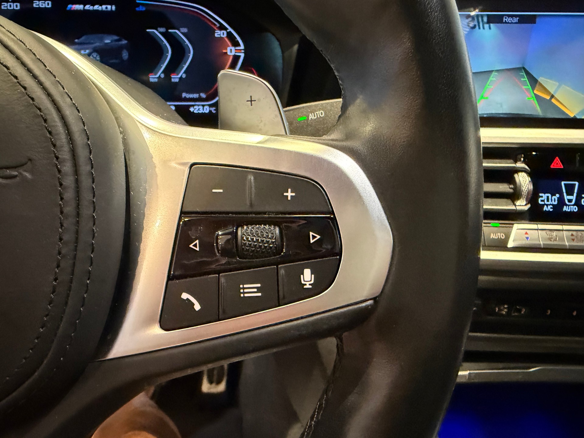 BMW M440i xDrive Gran Coupé-image-12