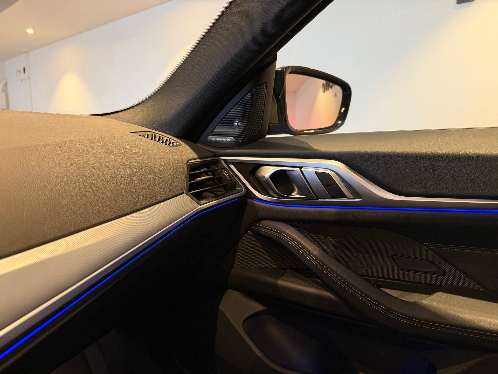 BMW M440i xDrive Gran Coupé-image-14