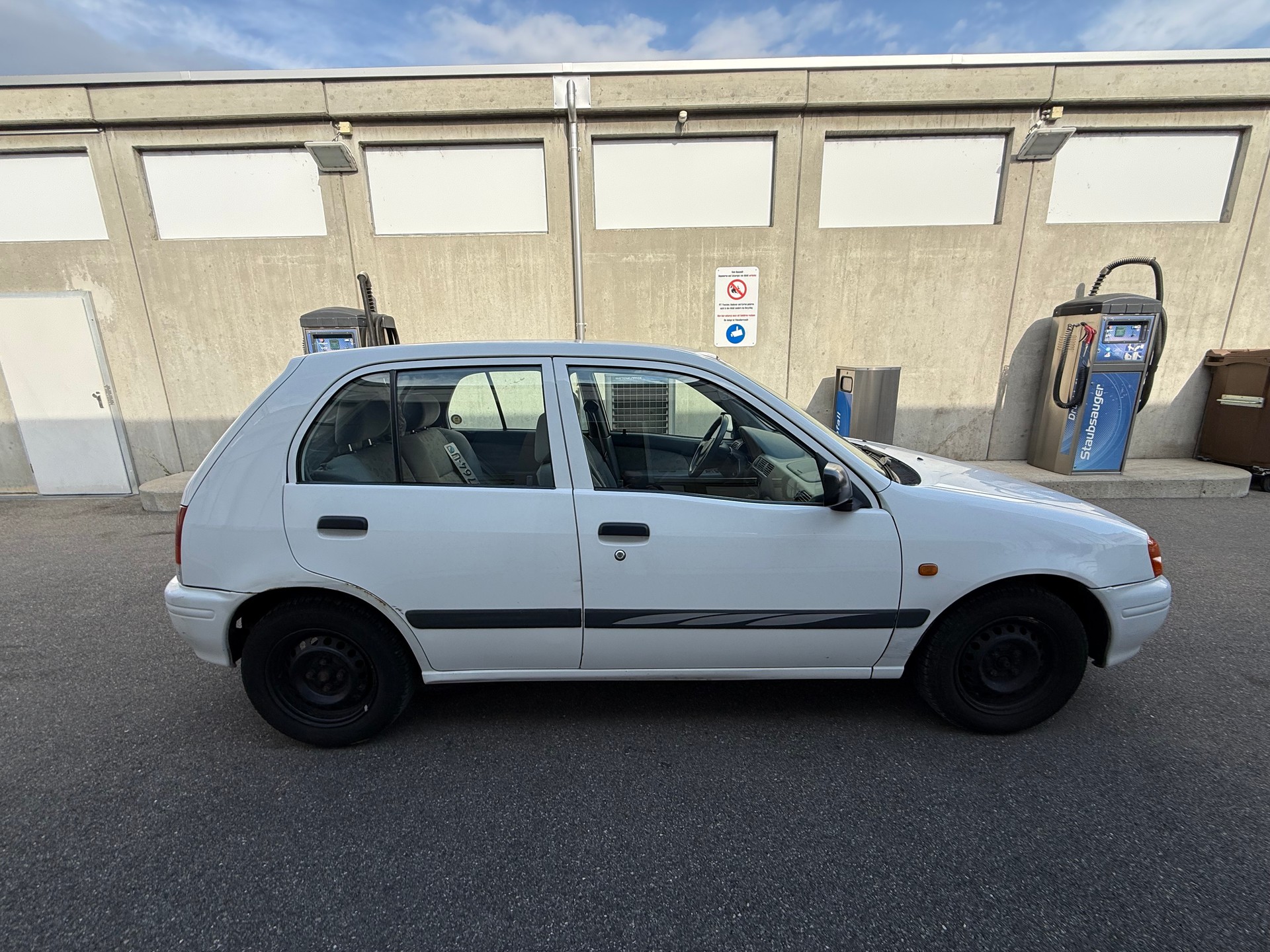 TOYOTA Starlet 1.3-image-2