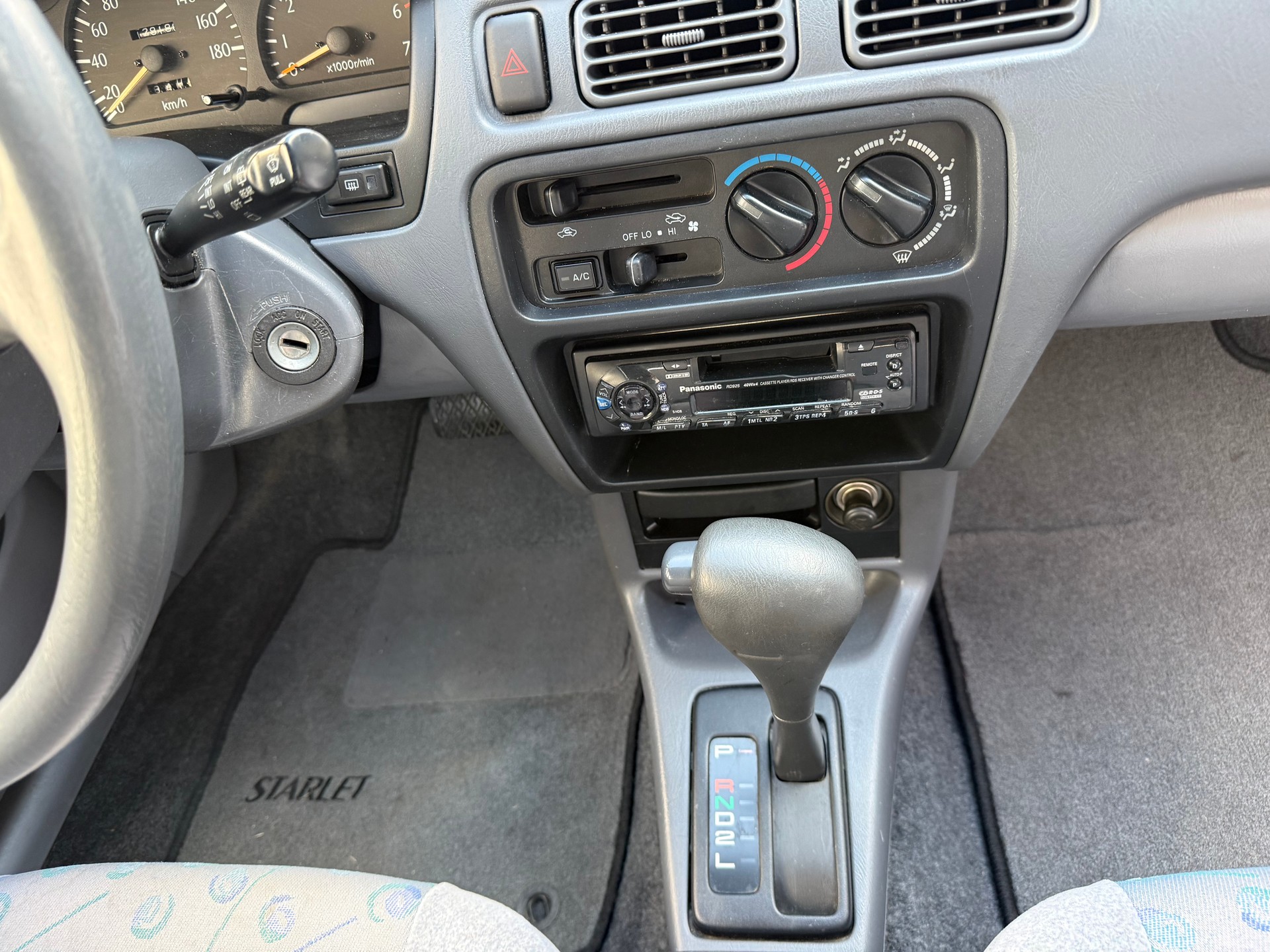TOYOTA Starlet 1.3-image-9