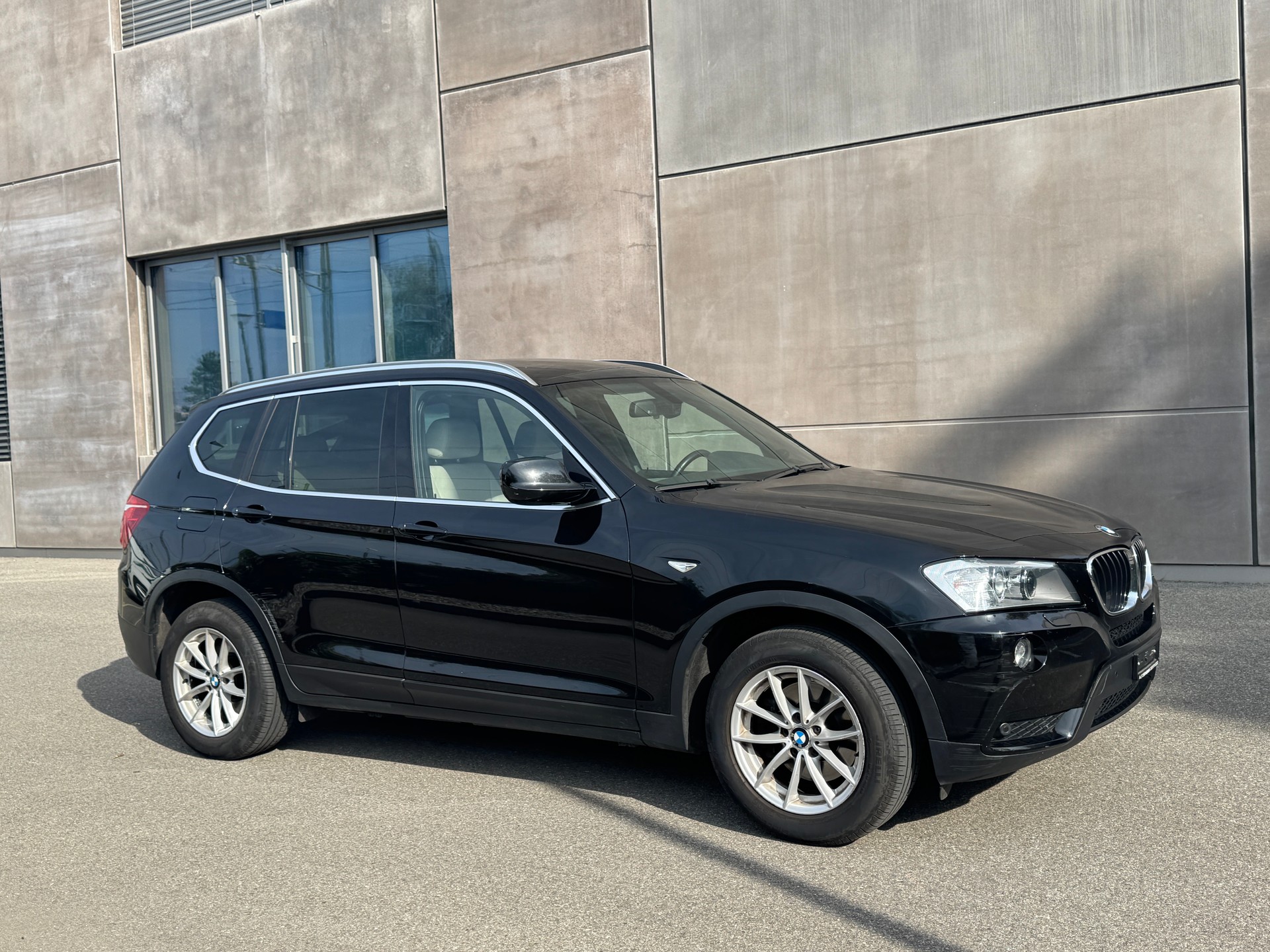 BMW X3 xDrive 20i Steptronic-image-2