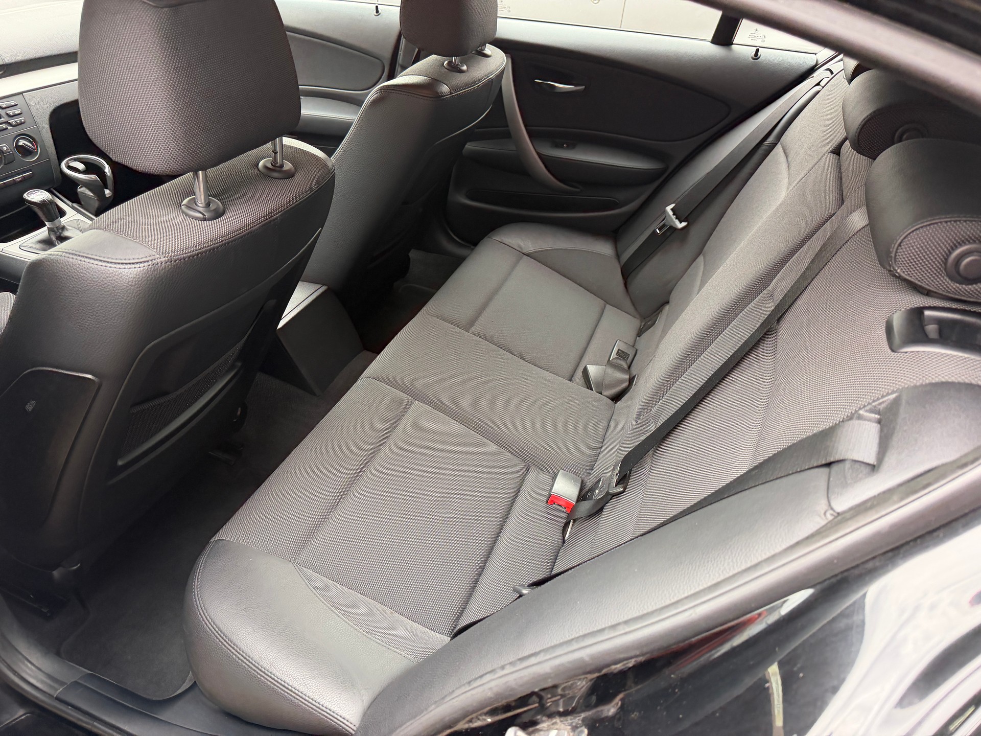 BMW 116i M-Paket-image-10
