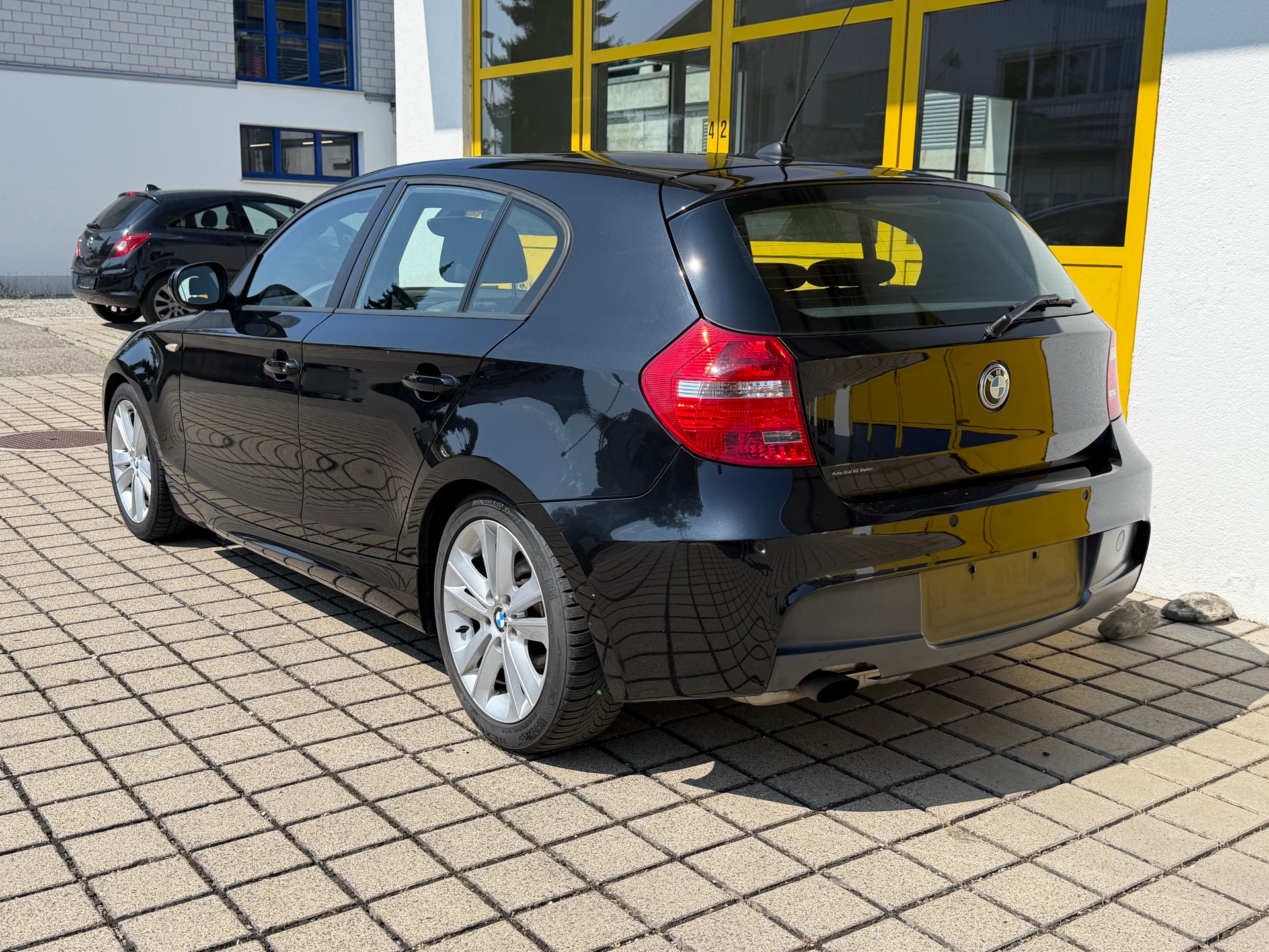 BMW 116i M-Paket-image-5