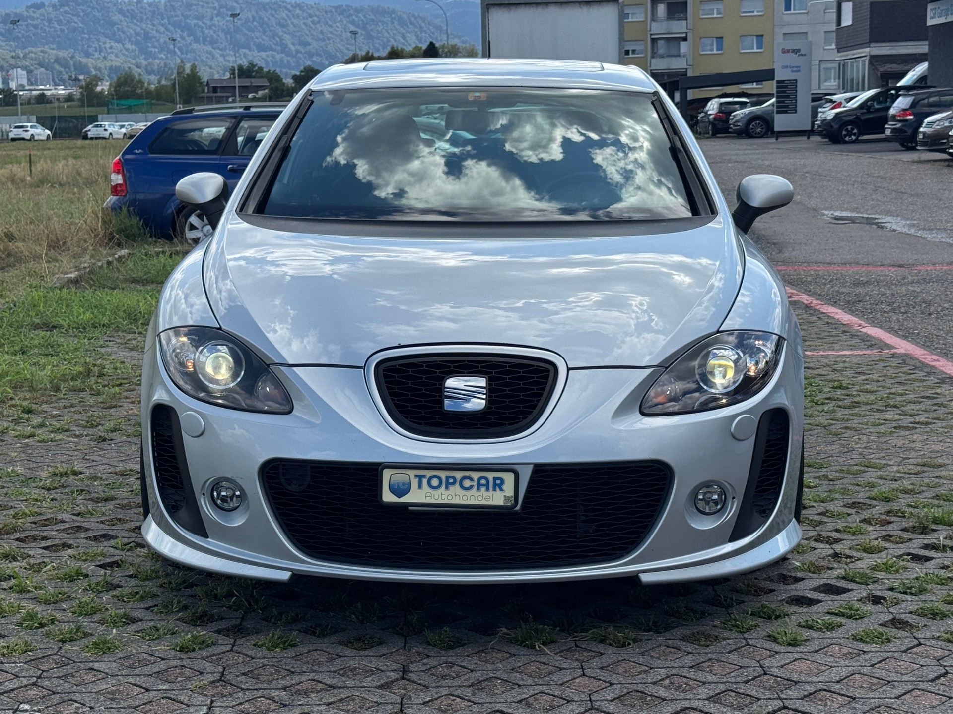 SEAT Leon 2.0 TSI Cupra-image-3