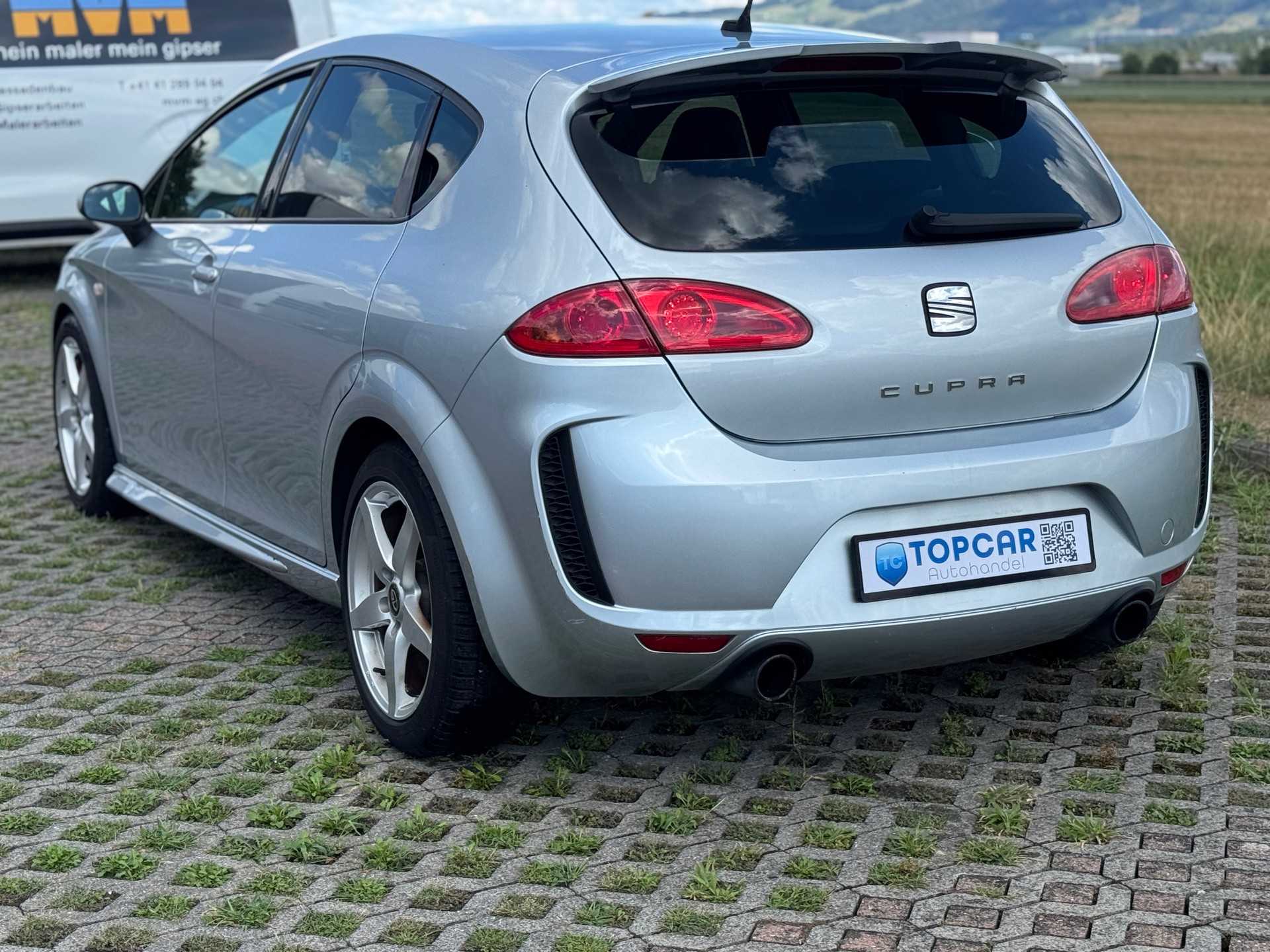 SEAT Leon 2.0 TSI Cupra-image-5
