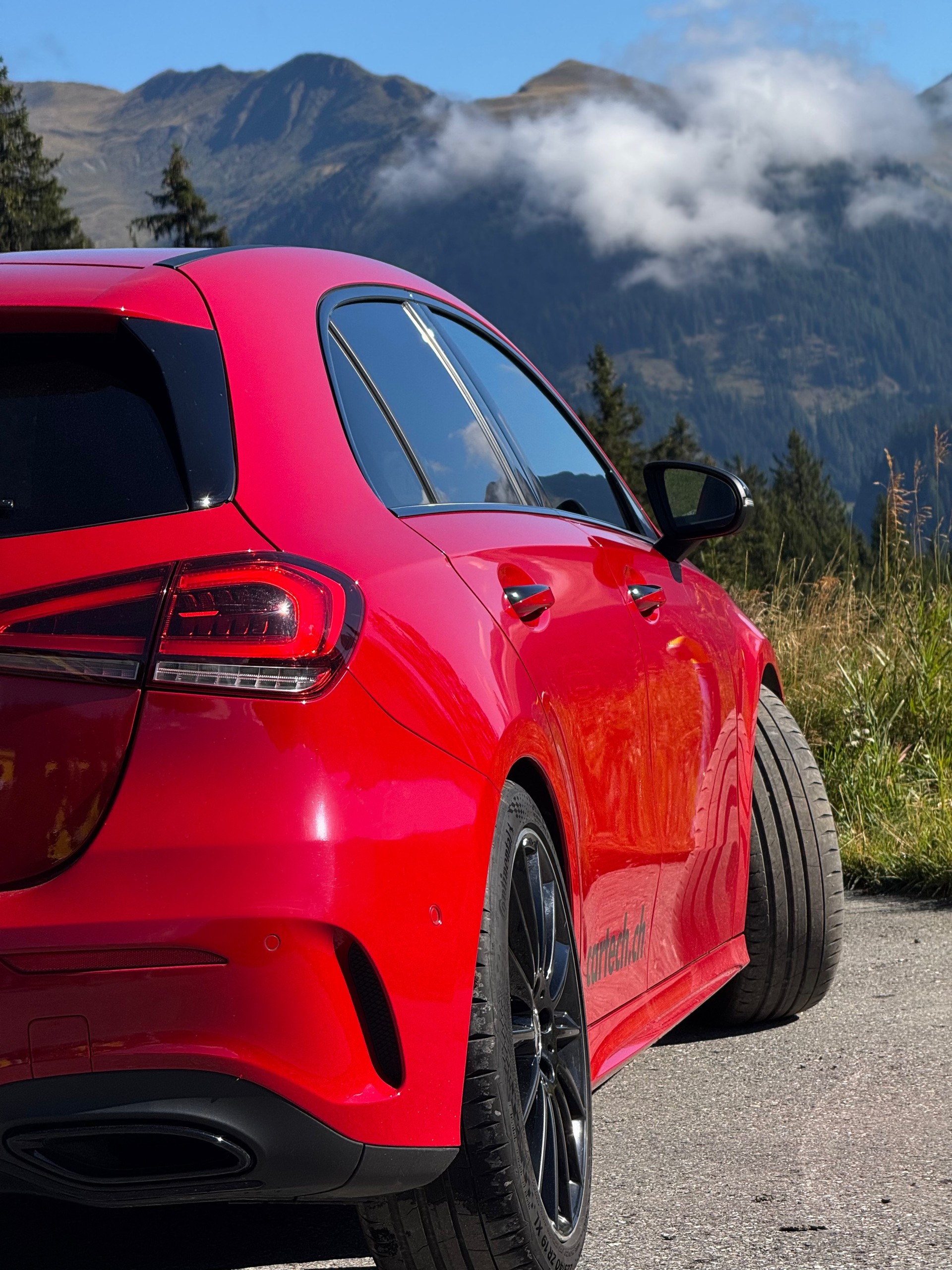 MERCEDES-BENZ A 250 AMG Line 4m-image-1