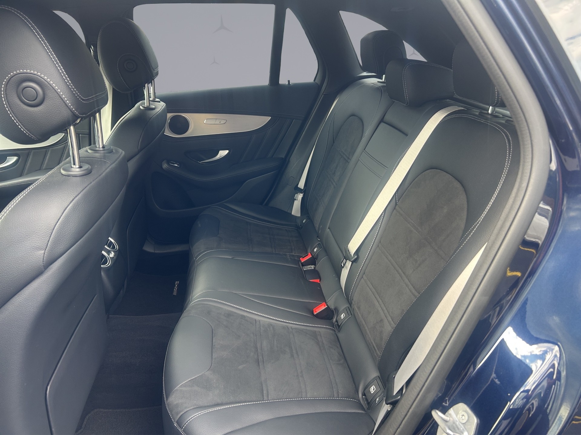 MERCEDES-BENZ GLC 63 S AMG 4m+-image-9