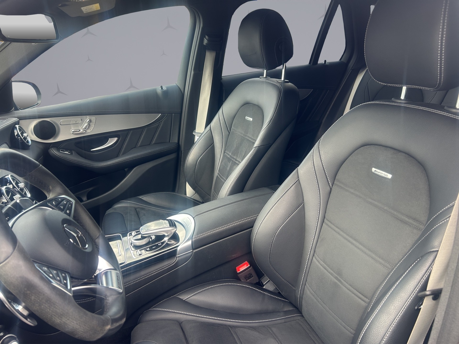 MERCEDES-BENZ GLC 63 S AMG 4m+-image-8