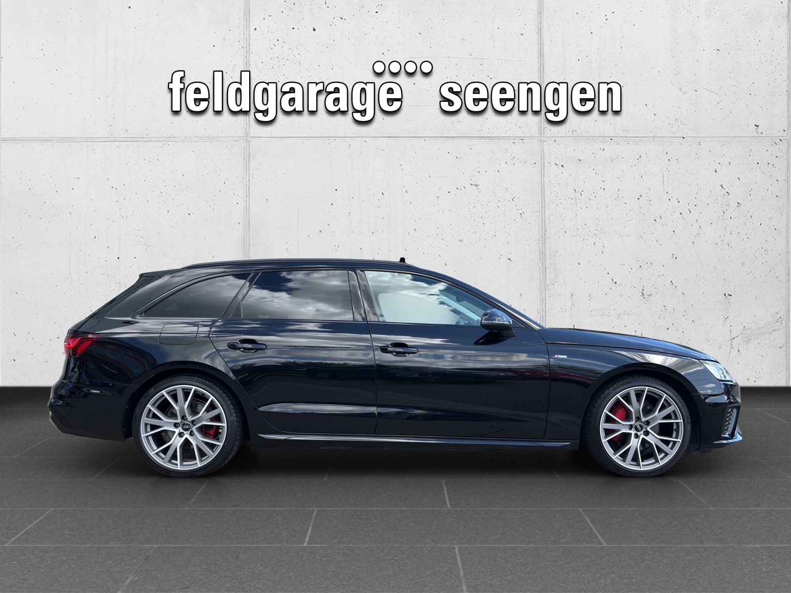 AUDI A4 Avant 40 TDI S line Competition Black quattro S-tronic mit 5 Jahre Werksgarantie max. 100'000km-showroom-element-3