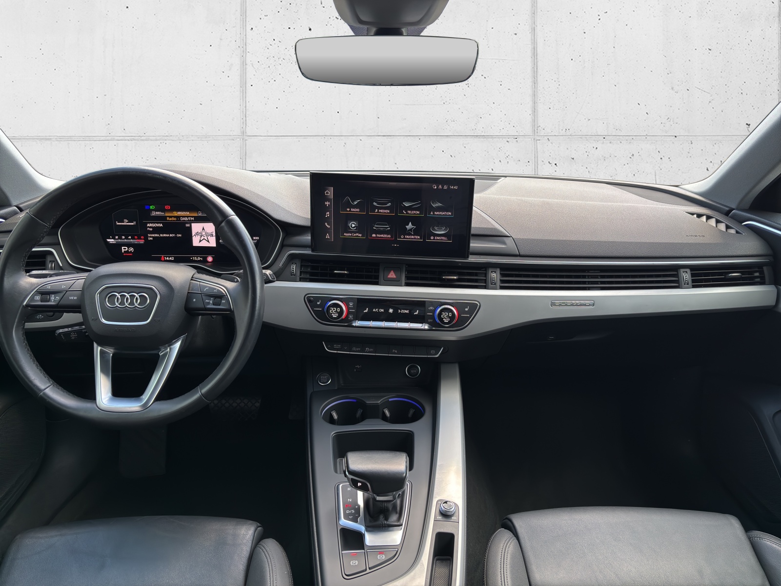 AUDI A4 Avant 40 TDI S line Competition Black quattro S-tronic mit 5 Jahre Werksgarantie max. 100'000km-image-12