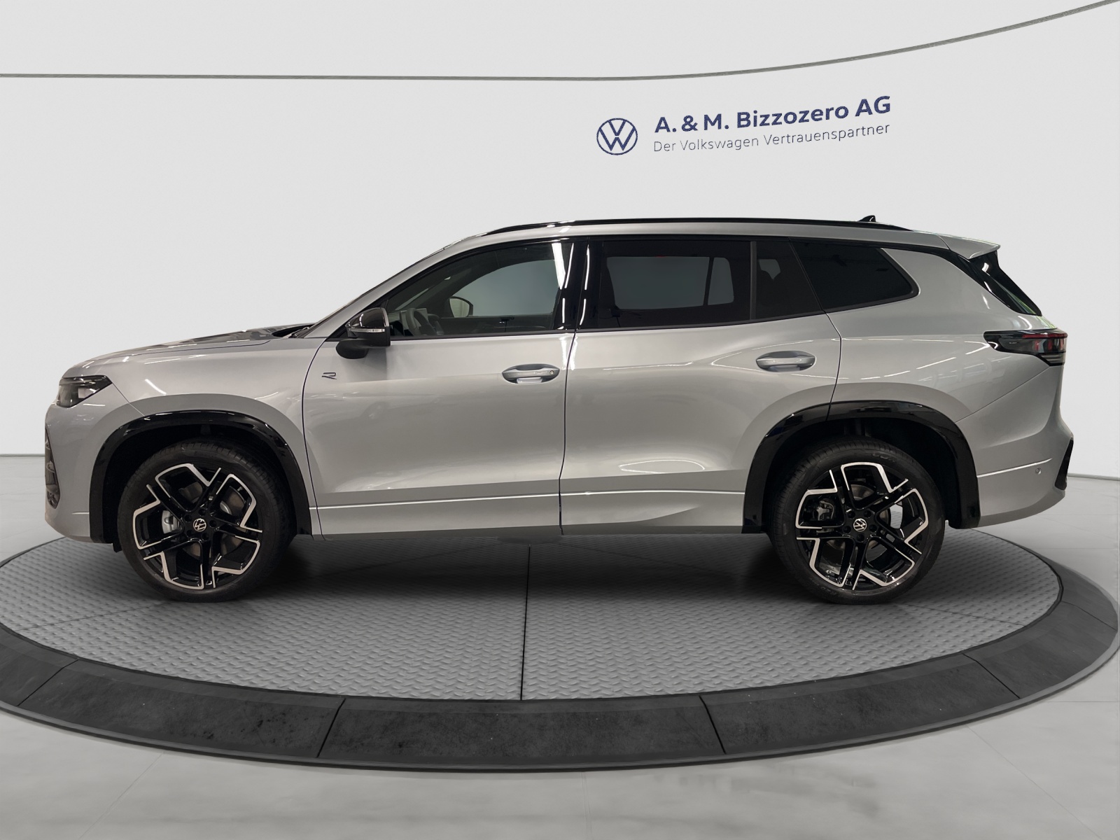 VW Tayron 2.0 TSI R-Line United DSG 4Motion-showroom-element-1