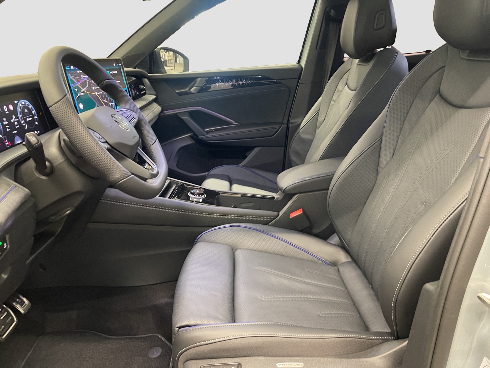 VW Tayron 2.0 TSI R-Line United DSG 4Motion-image-8