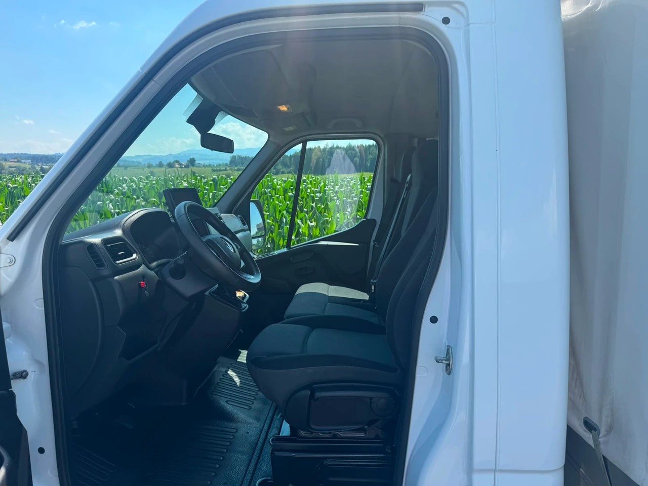 RENAULT Master T35 dCi135 L3 Blache mit Hebebühne-image-6