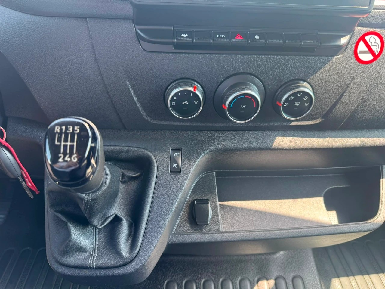 RENAULT Master T35 dCi135 L3 Blache mit Hebebühne-image-13