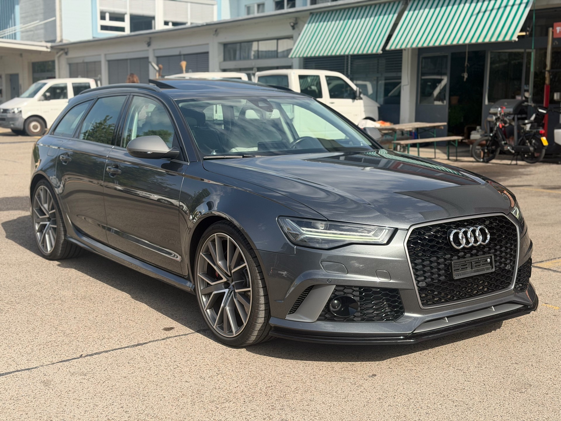 AUDI RS6 Avant 4.0 TFSI V8 performance quattro-image-3