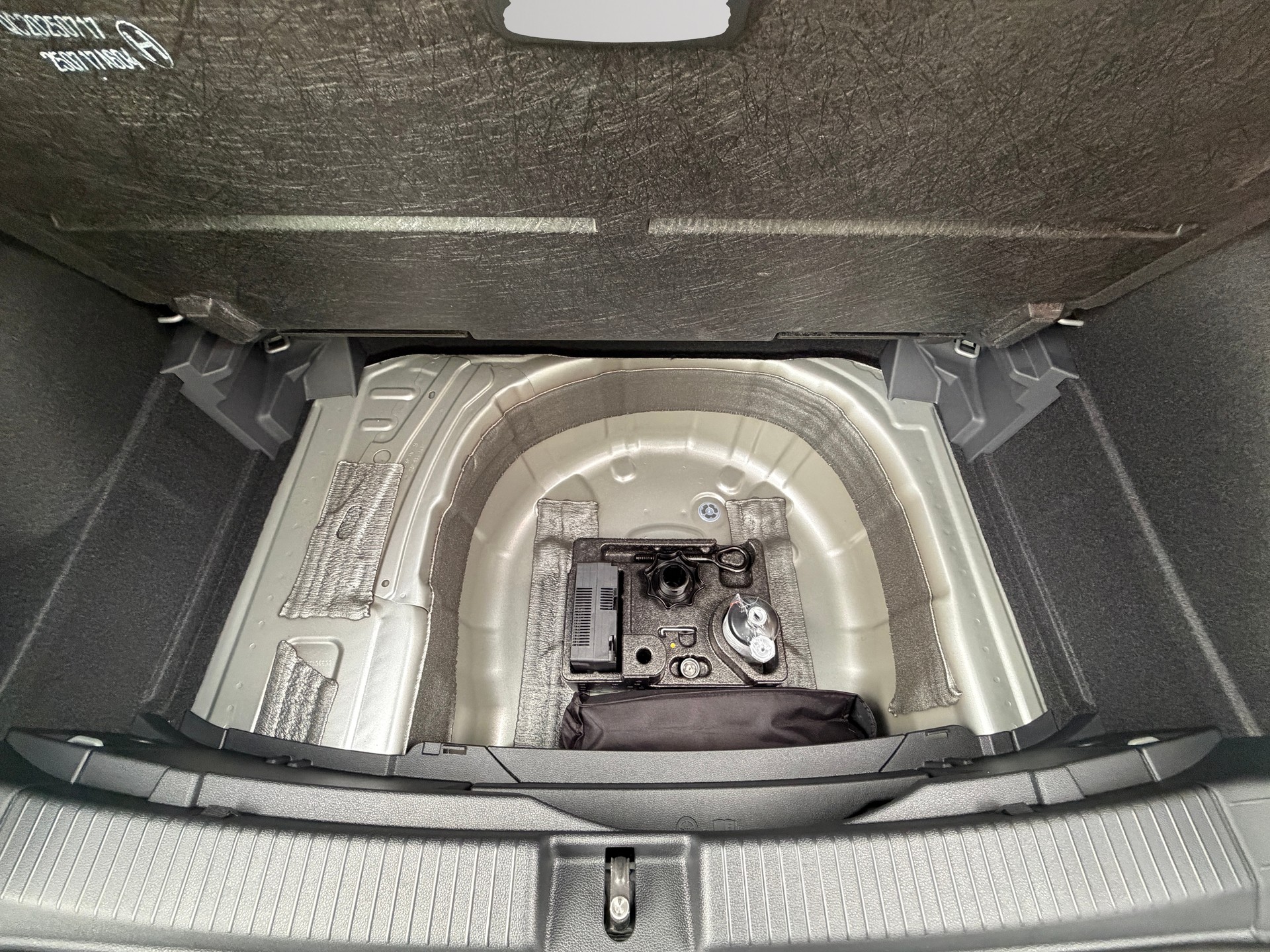 VW T-Cross 1.0 TSI EVO United DSG-image-23