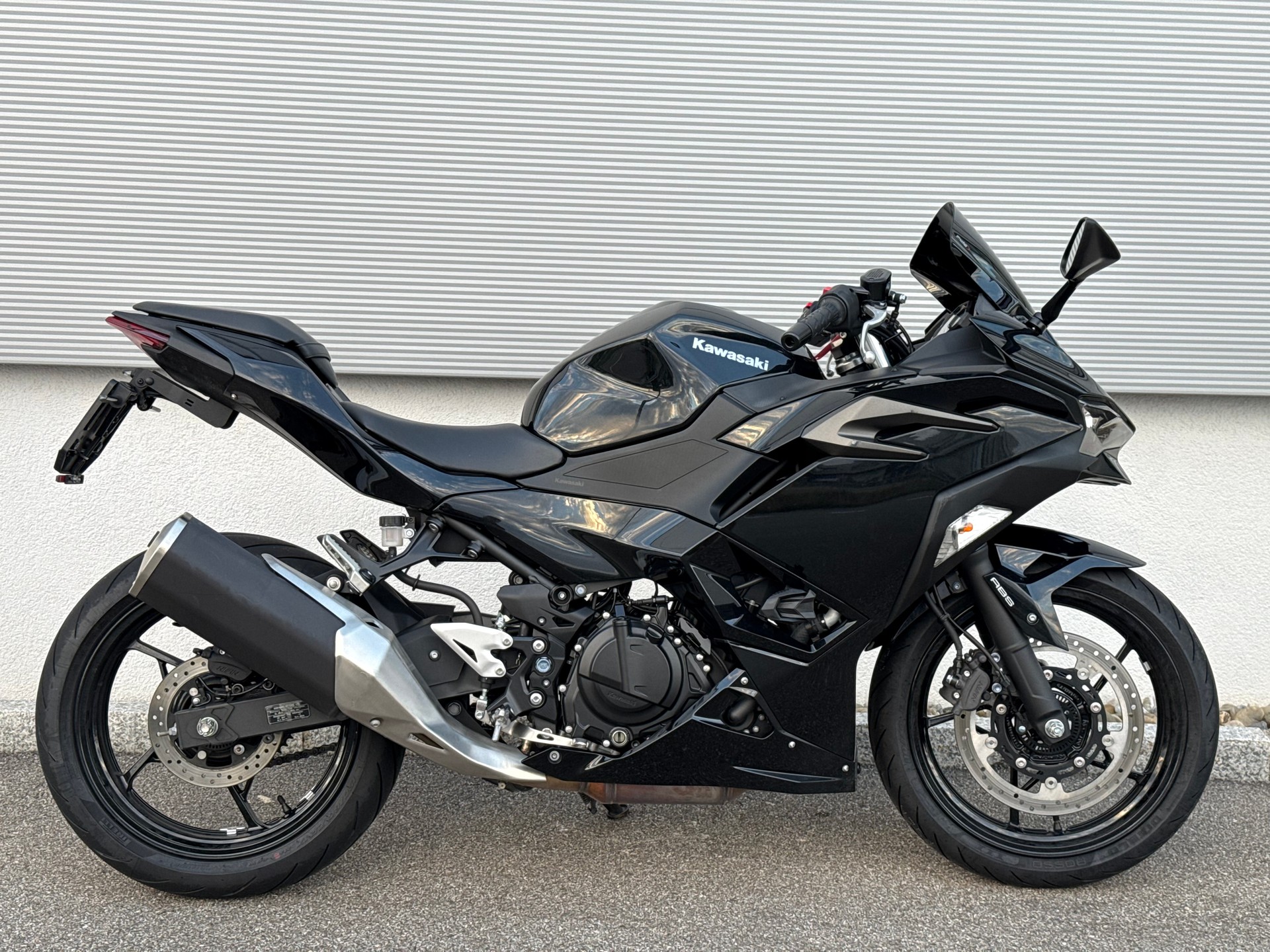 KAWASAKI Ninja 500 Black-Edition (35kW)