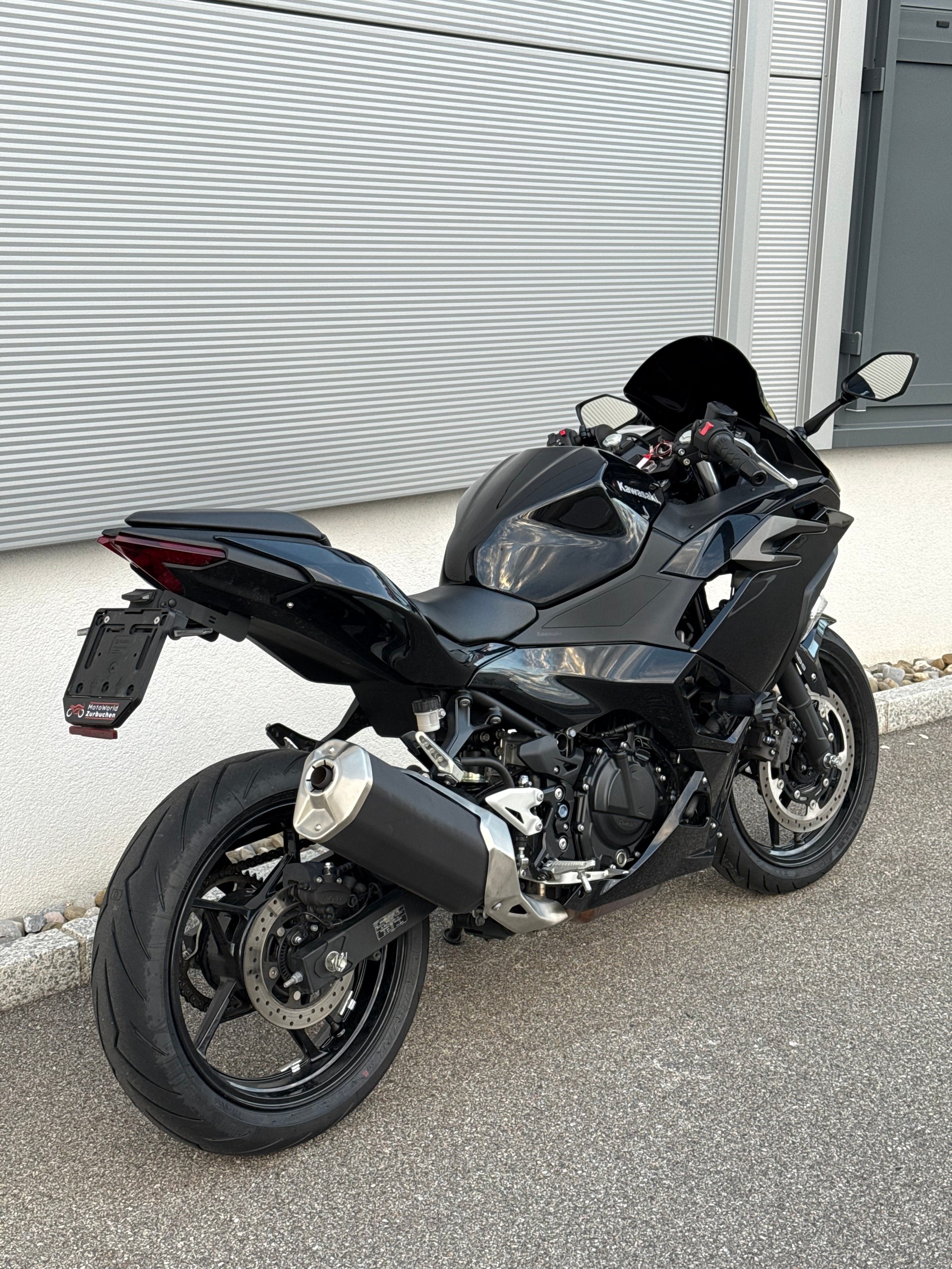 KAWASAKI Ninja 500 Black-Edition (35kW)-showroom-element-2