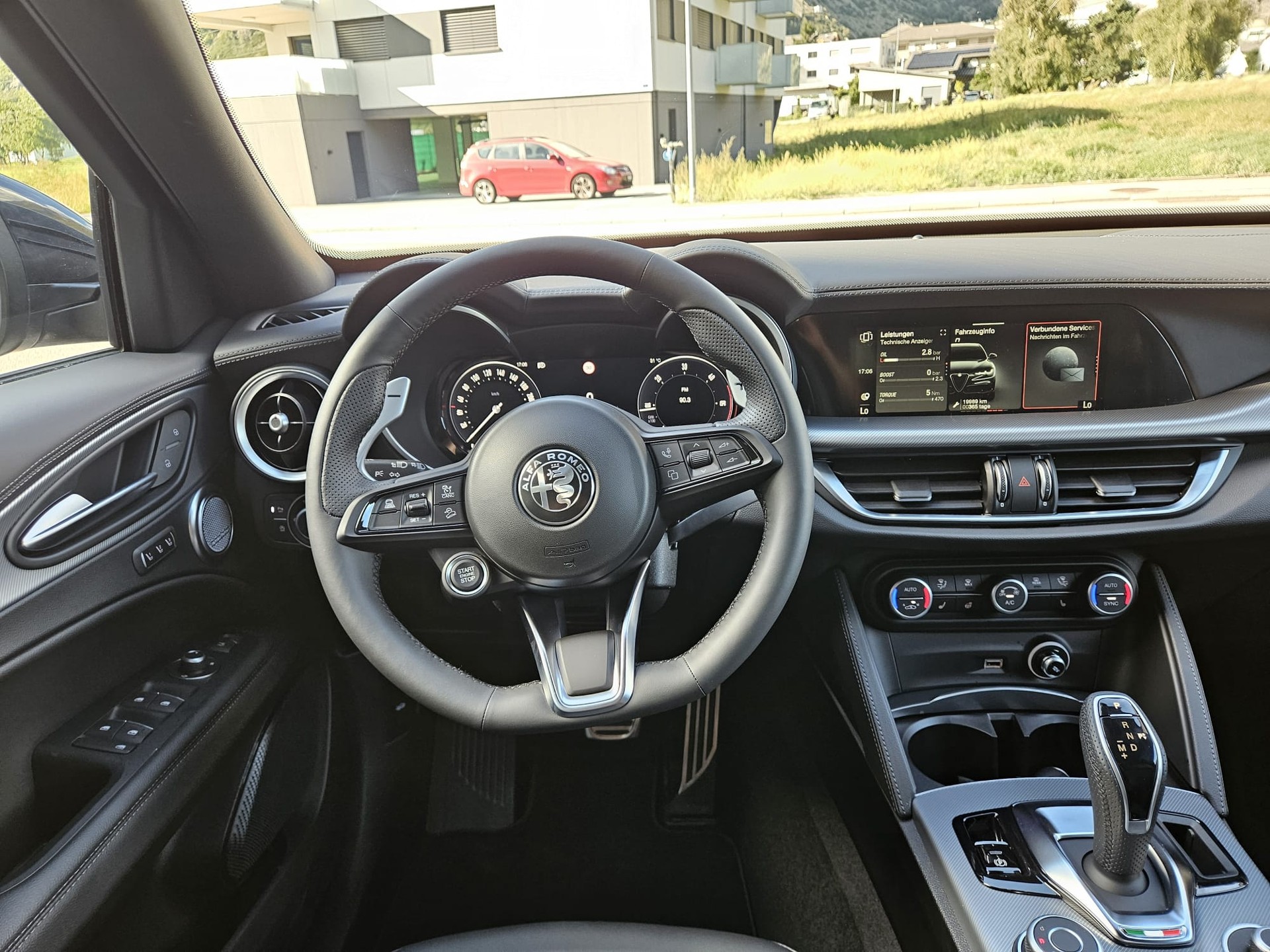 ALFA ROMEO Stelvio Veloce-image-6