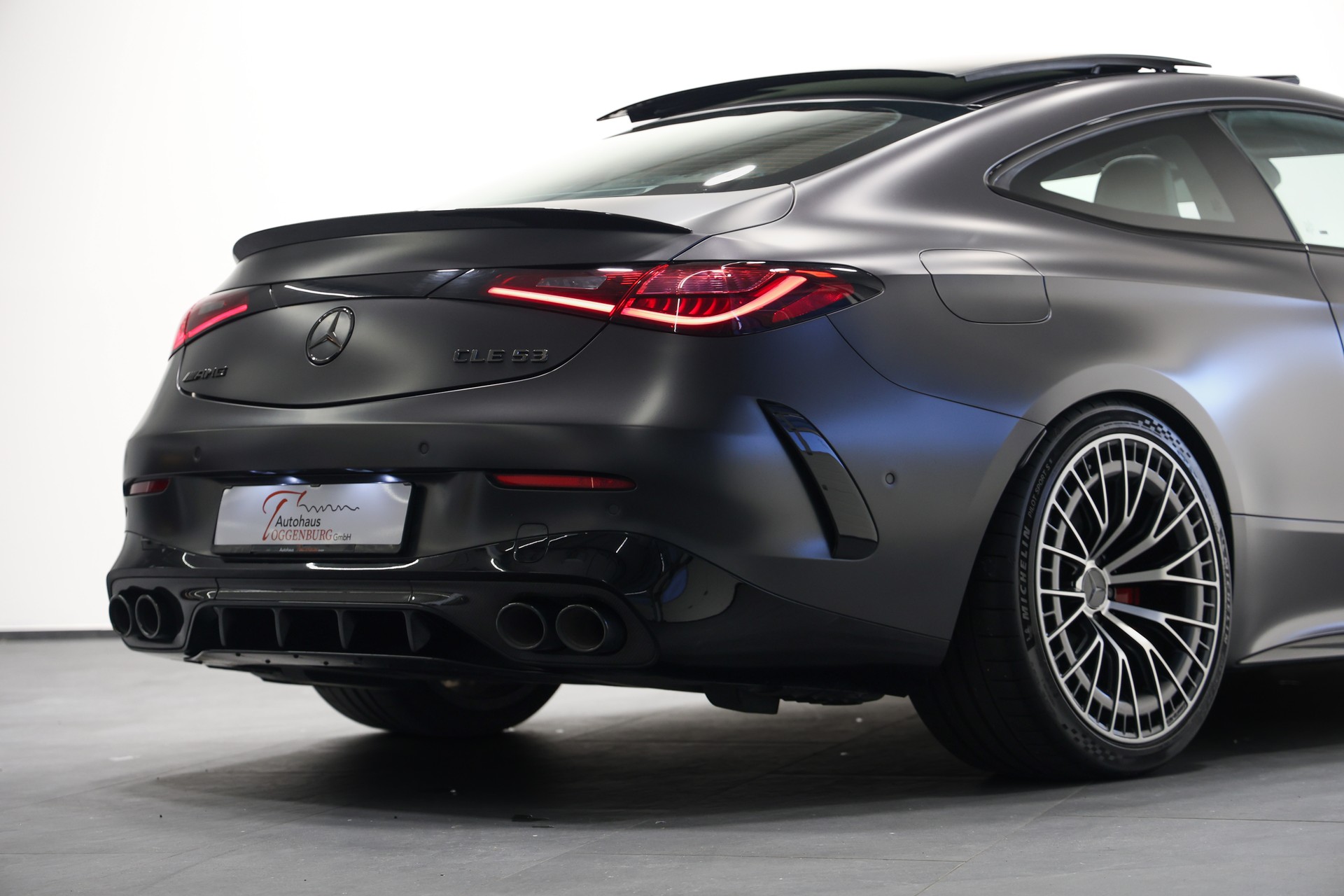 MERCEDES-BENZ CLE 53 Coupé AMG 4Matic+ 9G-Tronic *Schwarz Matt*Tief*Breit*-image-19