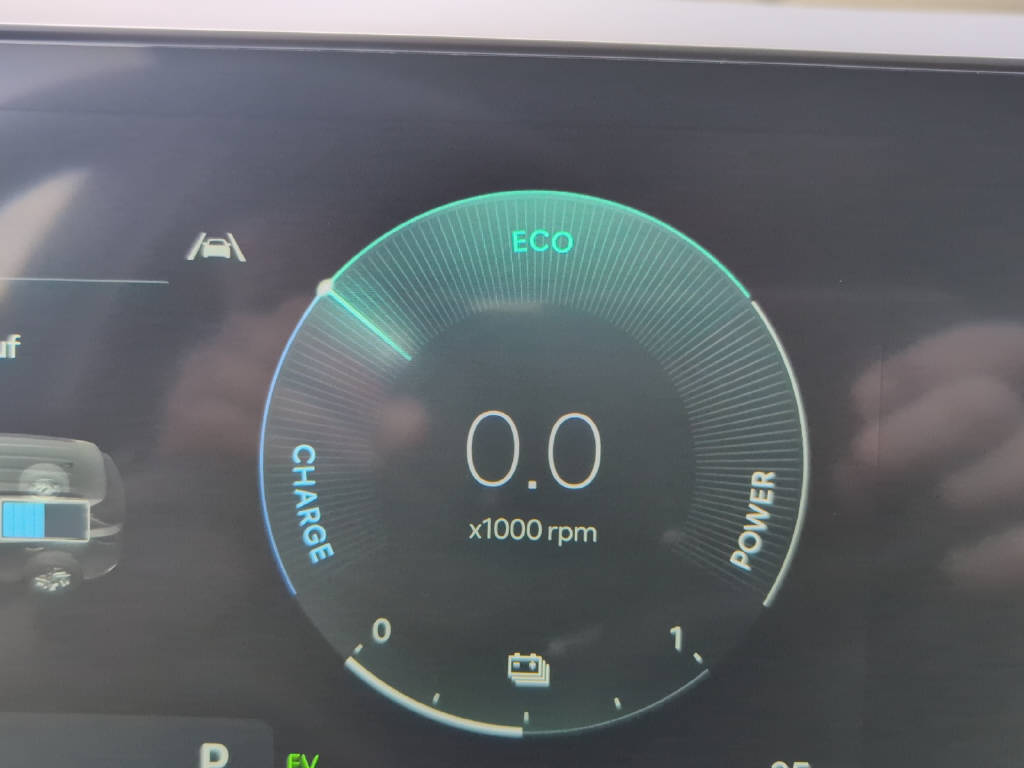 HYUNDAI TUCSON 1.6 T-GDi Hybrid Vertex 4WD-image-15