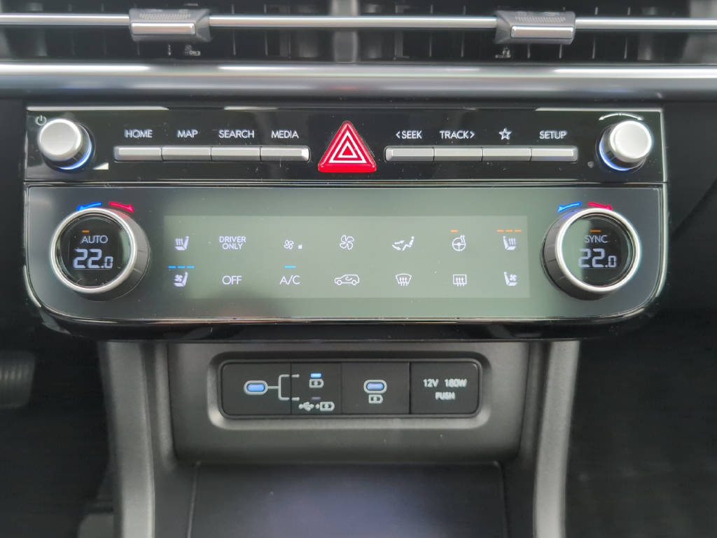 HYUNDAI TUCSON 1.6 T-GDi Hybrid Vertex 4WD-image-17