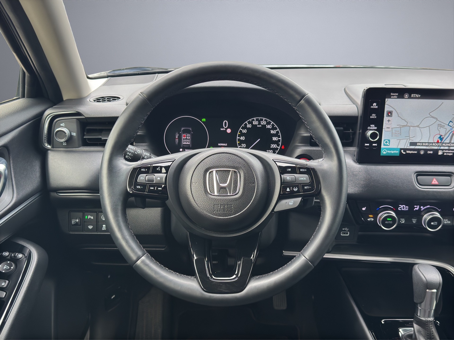 HONDA HR-V 1.5 i-MMD Advance-image-9