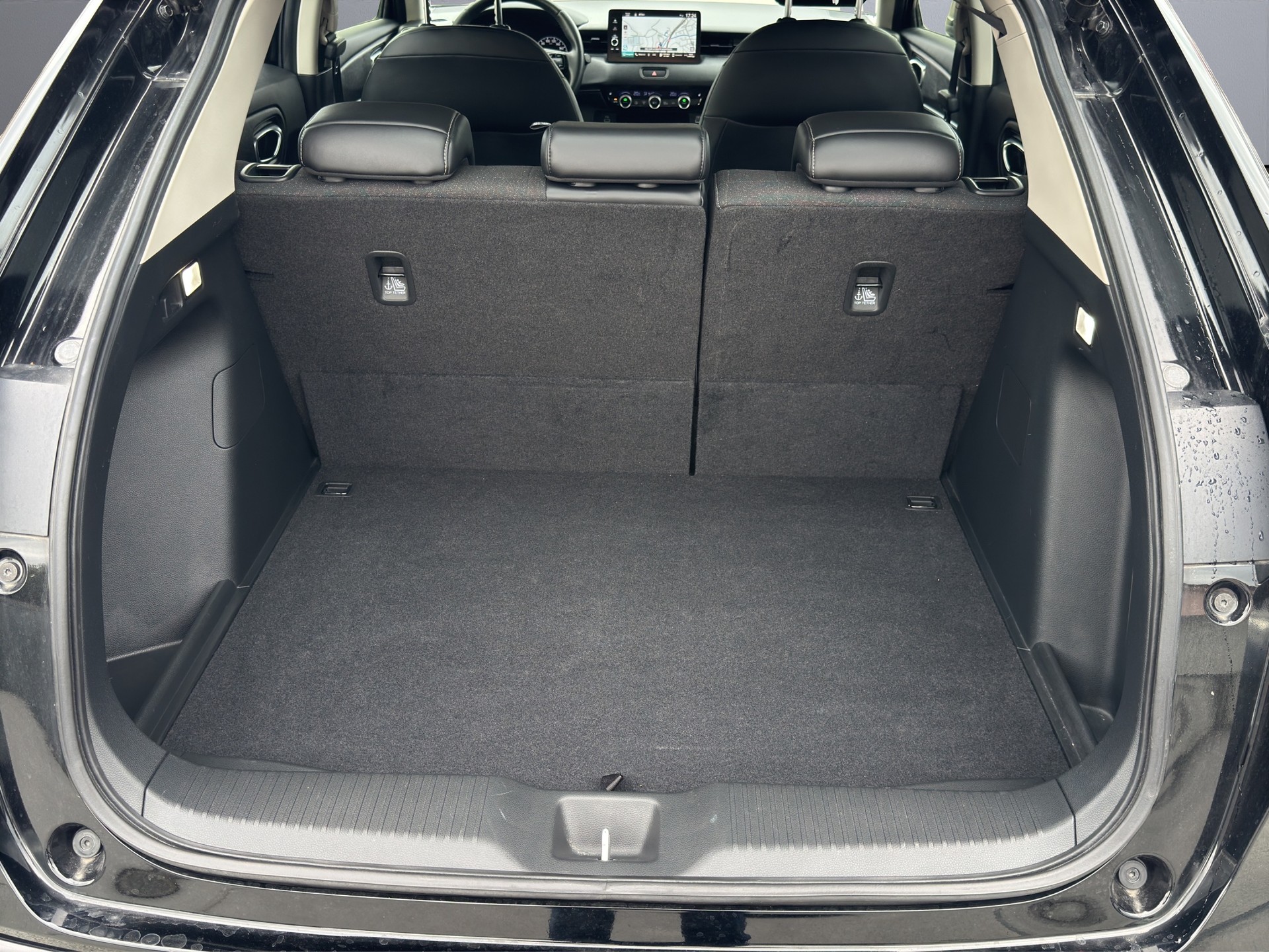 HONDA HR-V 1.5 i-MMD Advance-image-18
