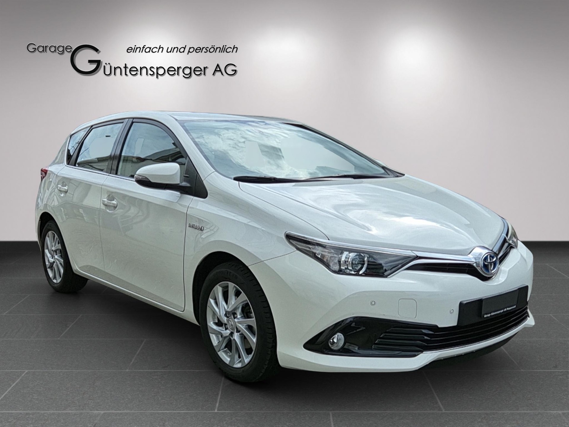 TOYOTA Auris 1.8 HSD Trend-image-6