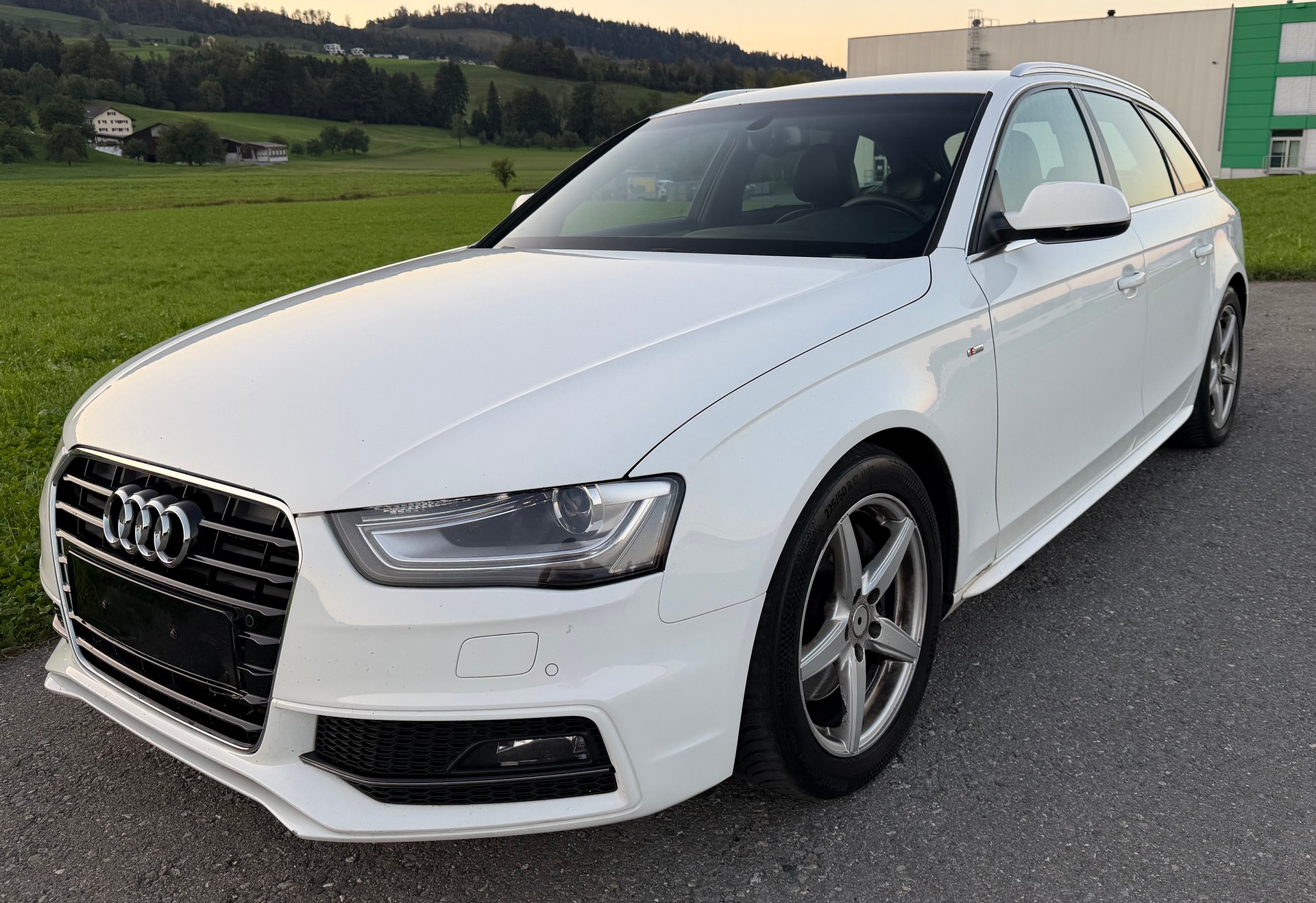 AUDI A4 Avant 3.0 TDI quattro S-Line