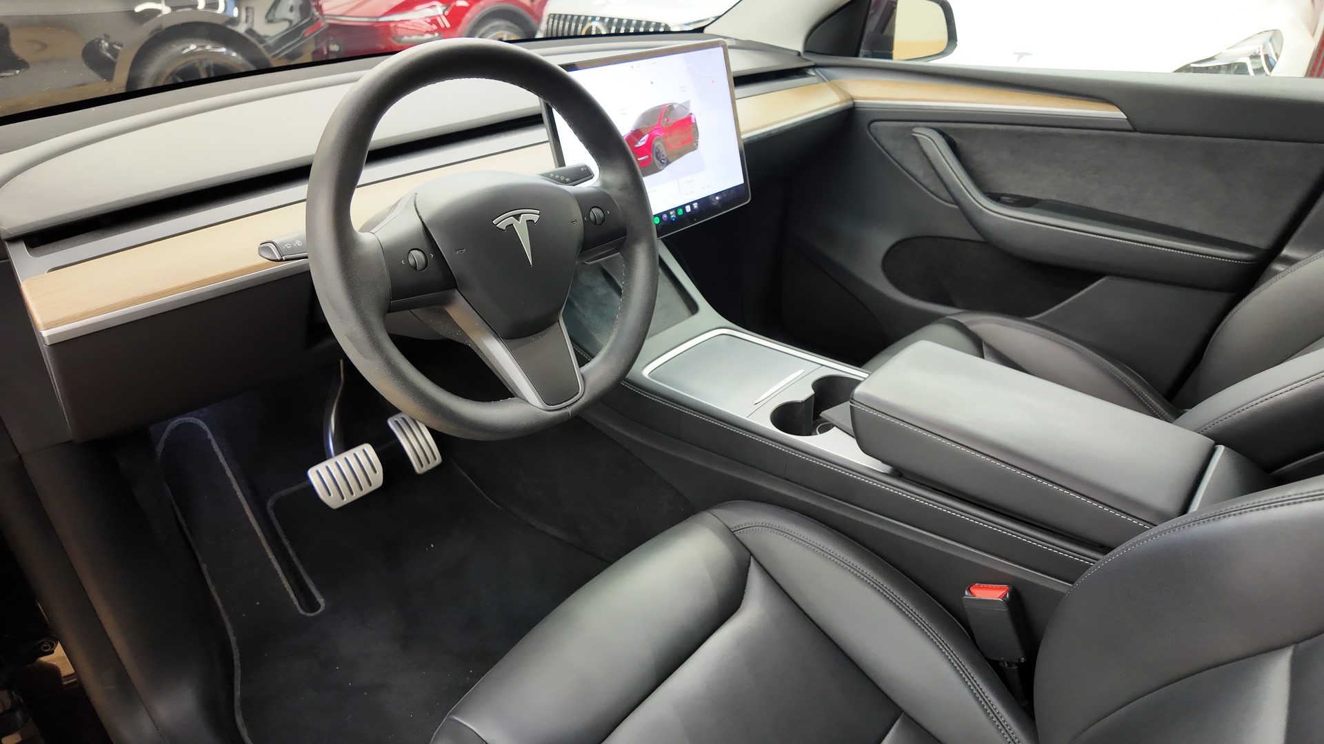 TESLA Model Y Performance-image-10