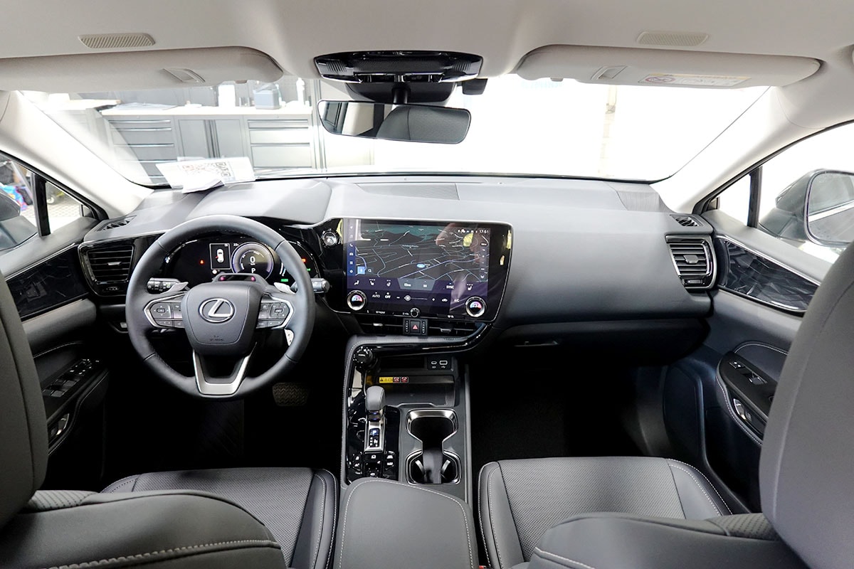 LEXUS NX 450h+ E-FOUR Comfort, 20" Alufelgen-image-8