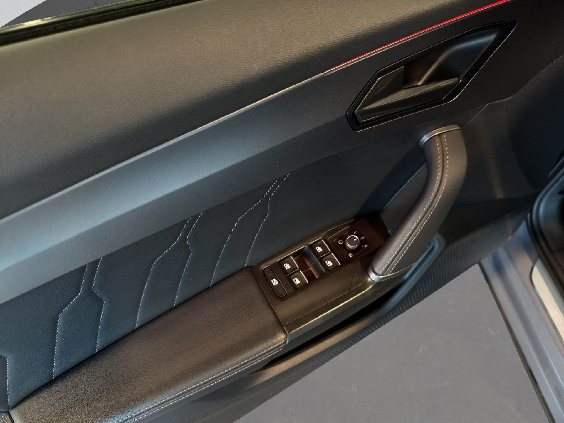 CUPRA Formentor 1.4 e-HYBRID pHEV VZ DSG-image-11