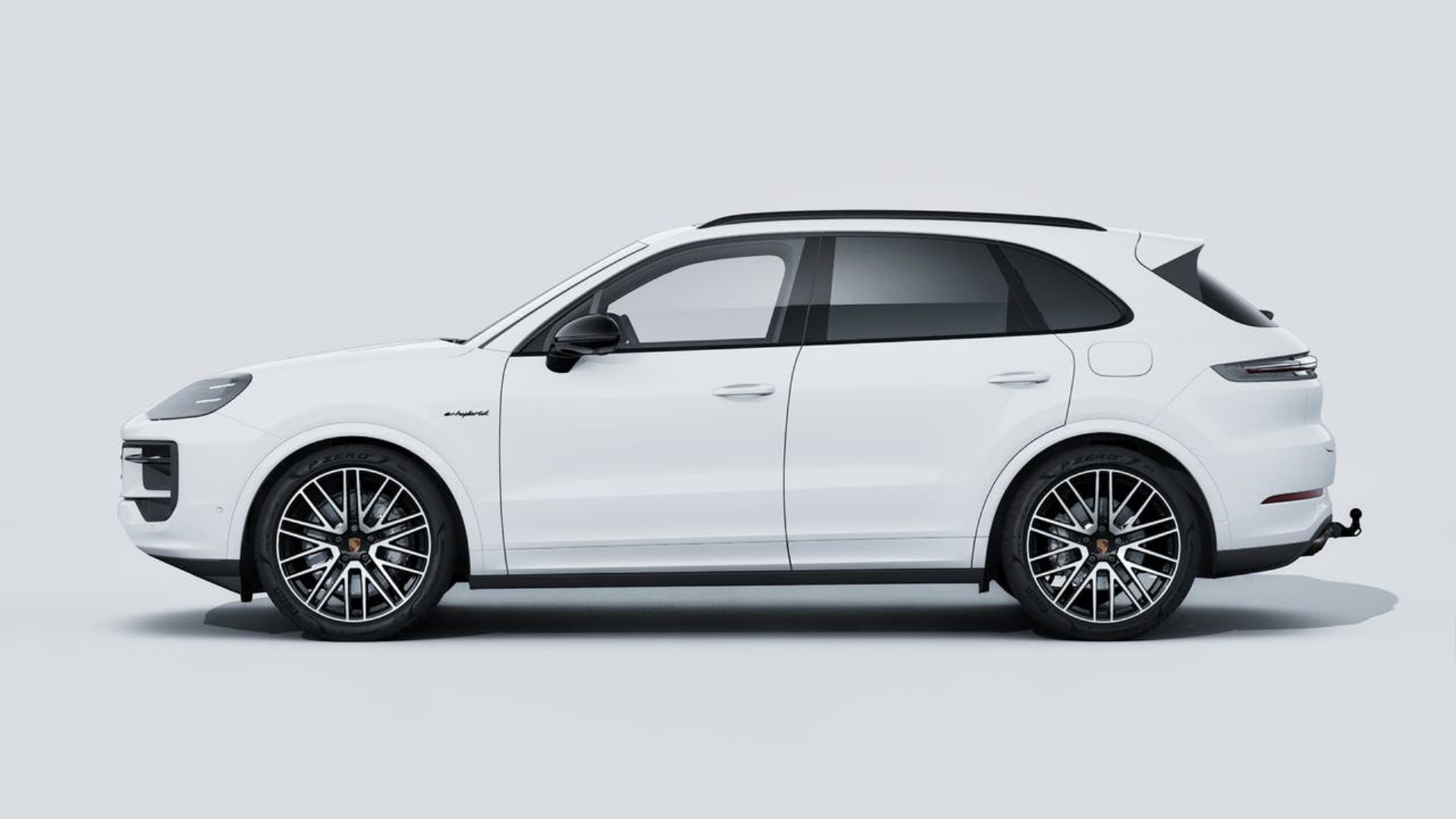 PORSCHE Cayenne E-Hybrid Black Edition-image-1