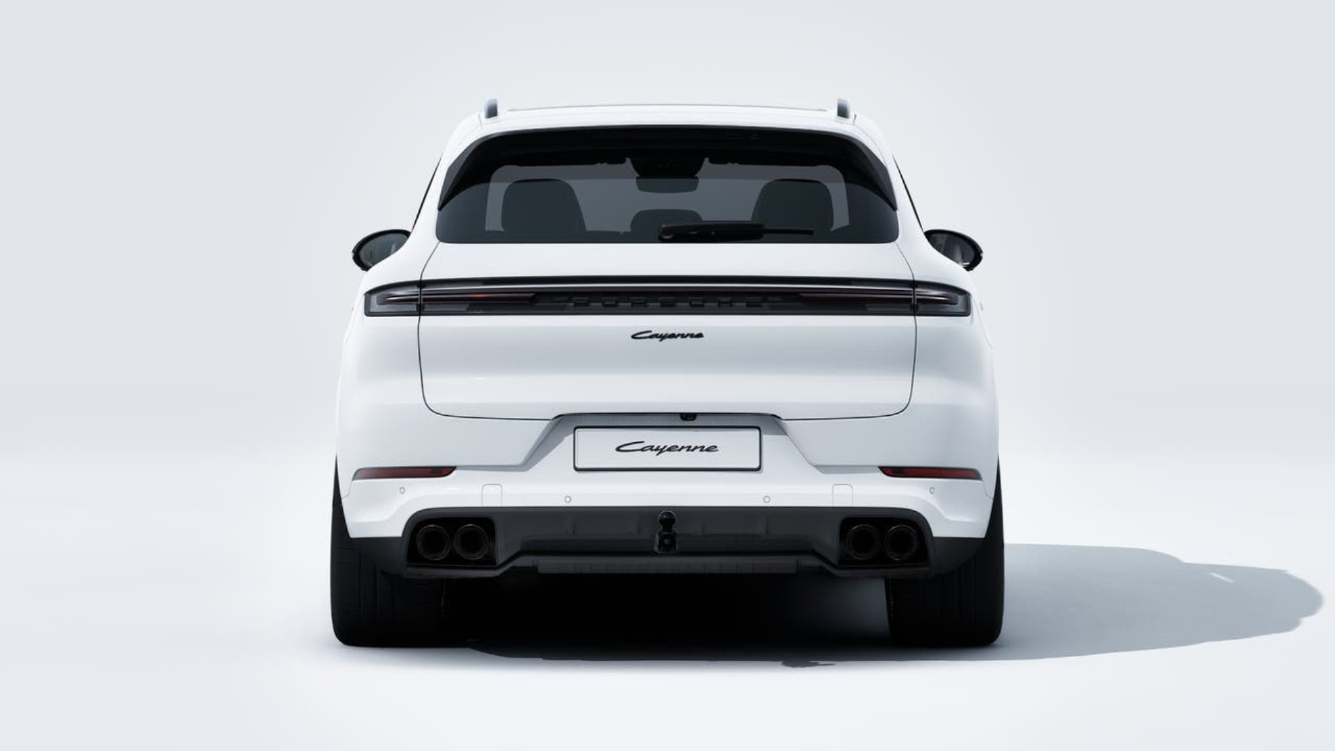 PORSCHE Cayenne E-Hybrid Black Edition-image-6
